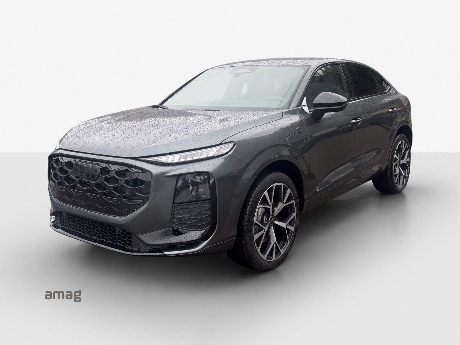 AUDI Q3 Sportback e-hybrid 200 kW S tronig-image-0