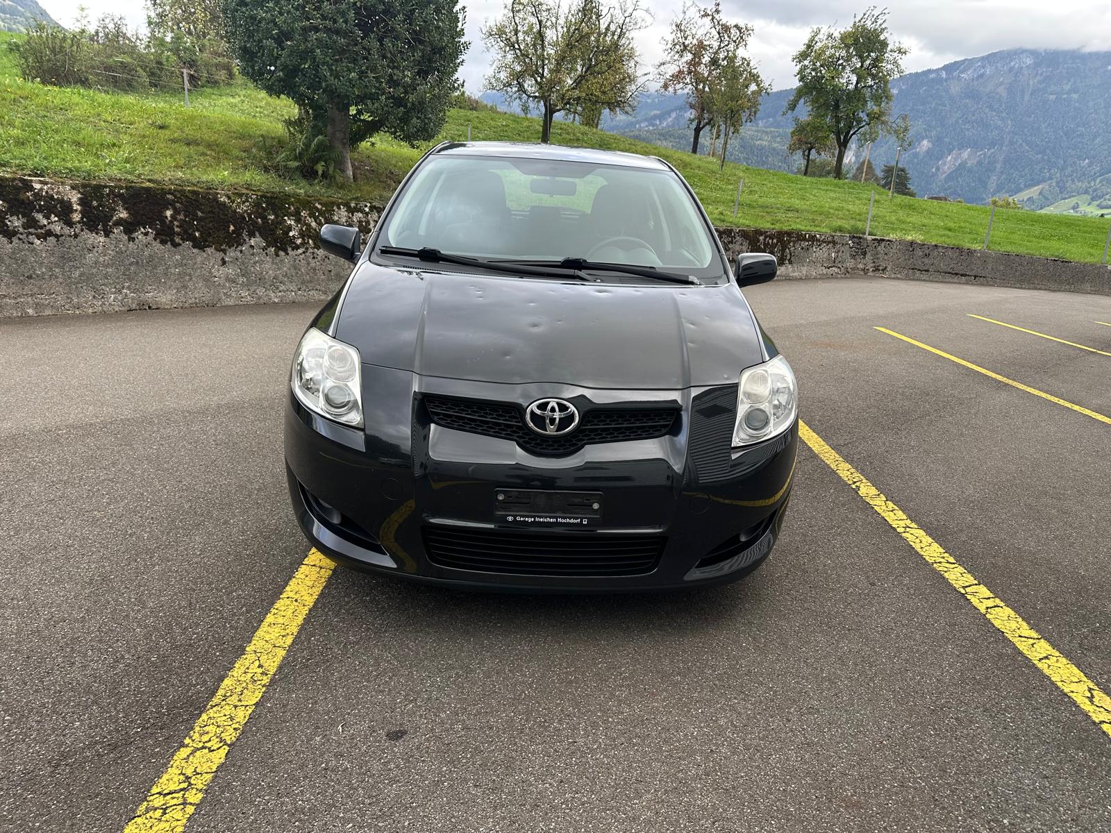 TOYOTA Auris 1.4 D-4D Linea Luna