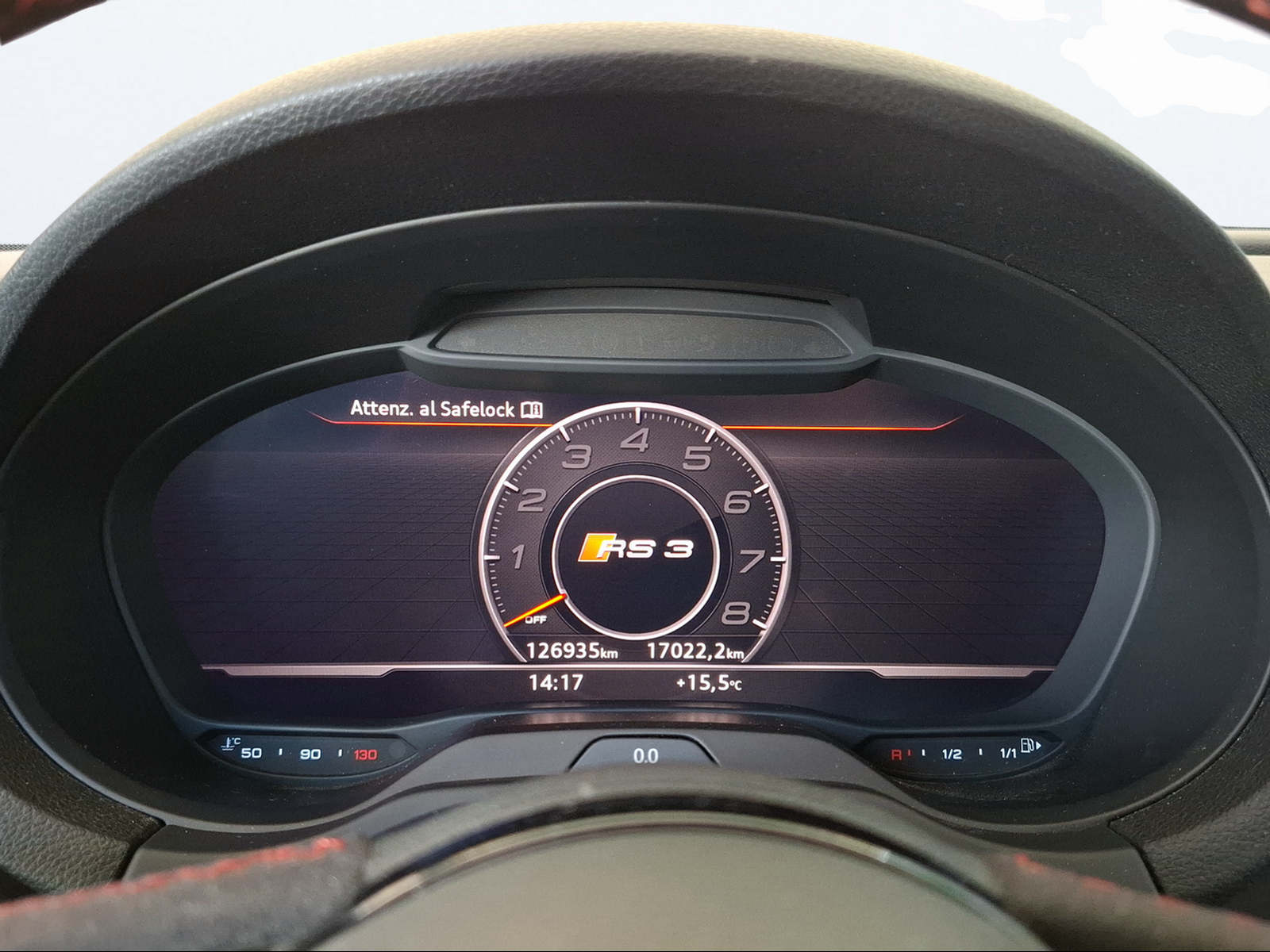 AUDI RS3 Sportback 2.5 TSI quattro S-tronic-image-11