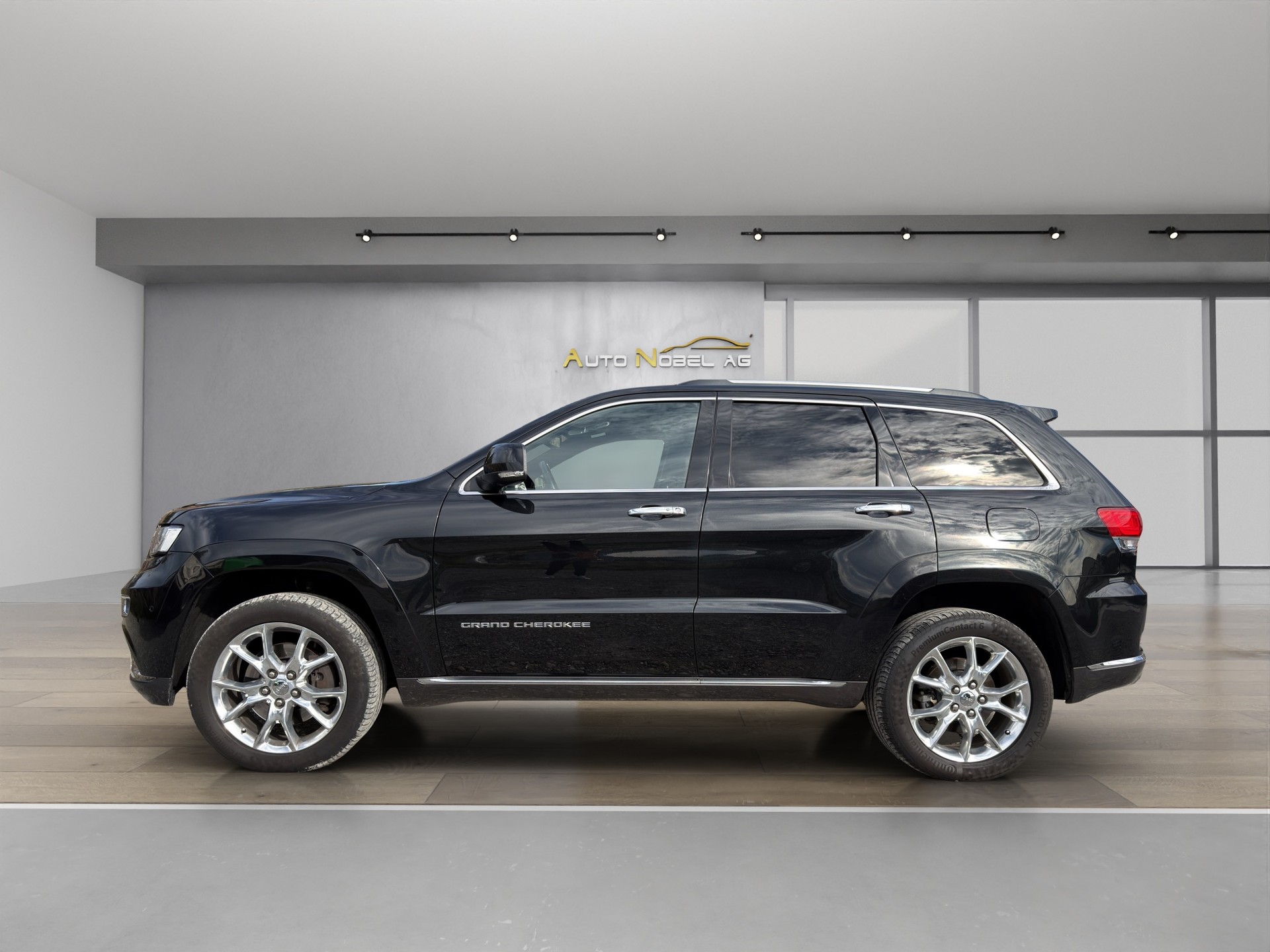 JEEP Grand Cherokee-image-1