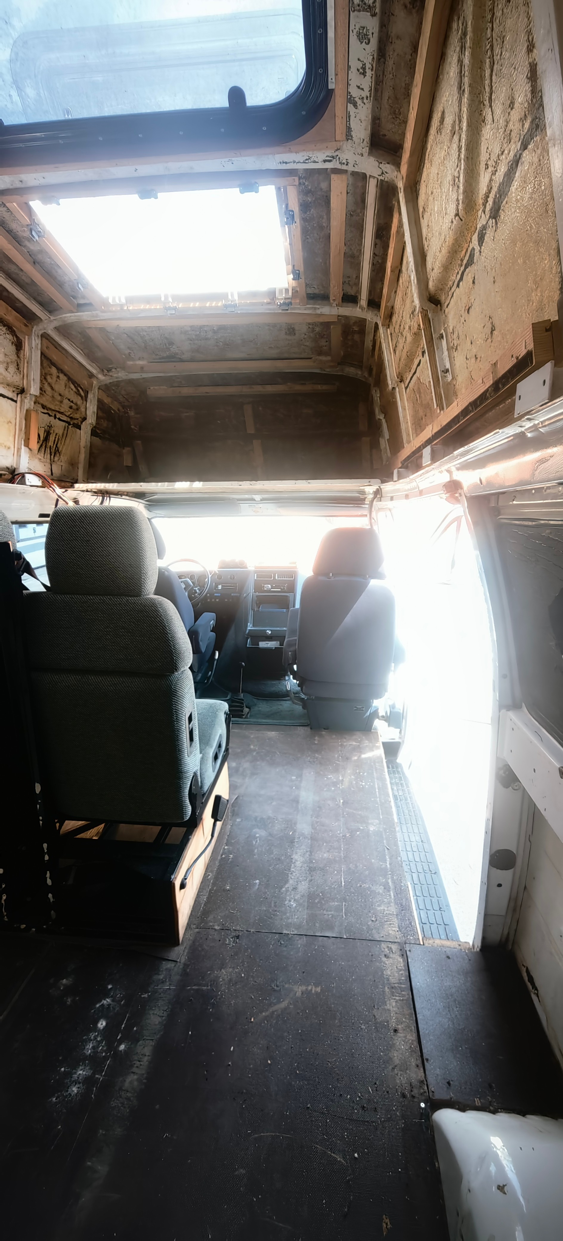 CHEVROLET G30 Pathfinder 4x4-image-5