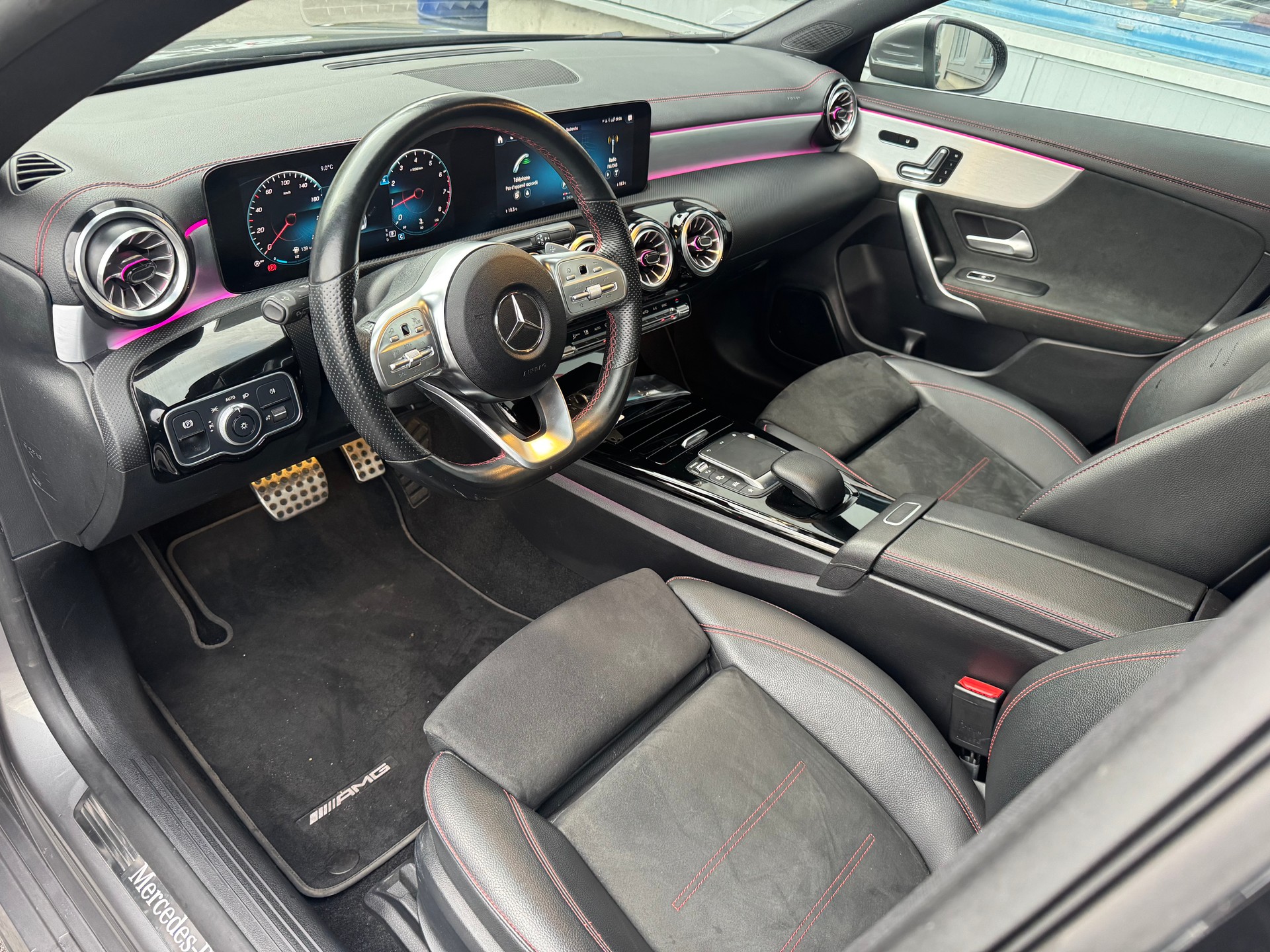 MERCEDES-BENZ CLA 250 4Matic AMG Line 7G-DCT-image-15