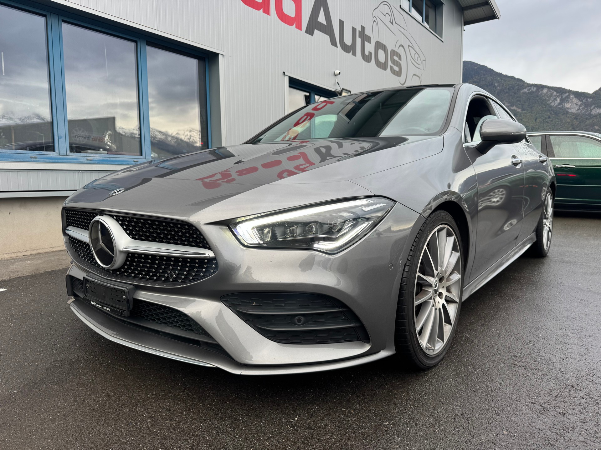 MERCEDES-BENZ CLA 250 4Matic AMG Line 7G-DCT-image-1