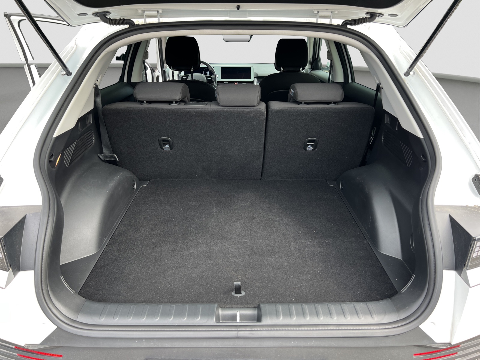 HYUNDAI Ioniq 5 77kWh Origo 4WD-image-13