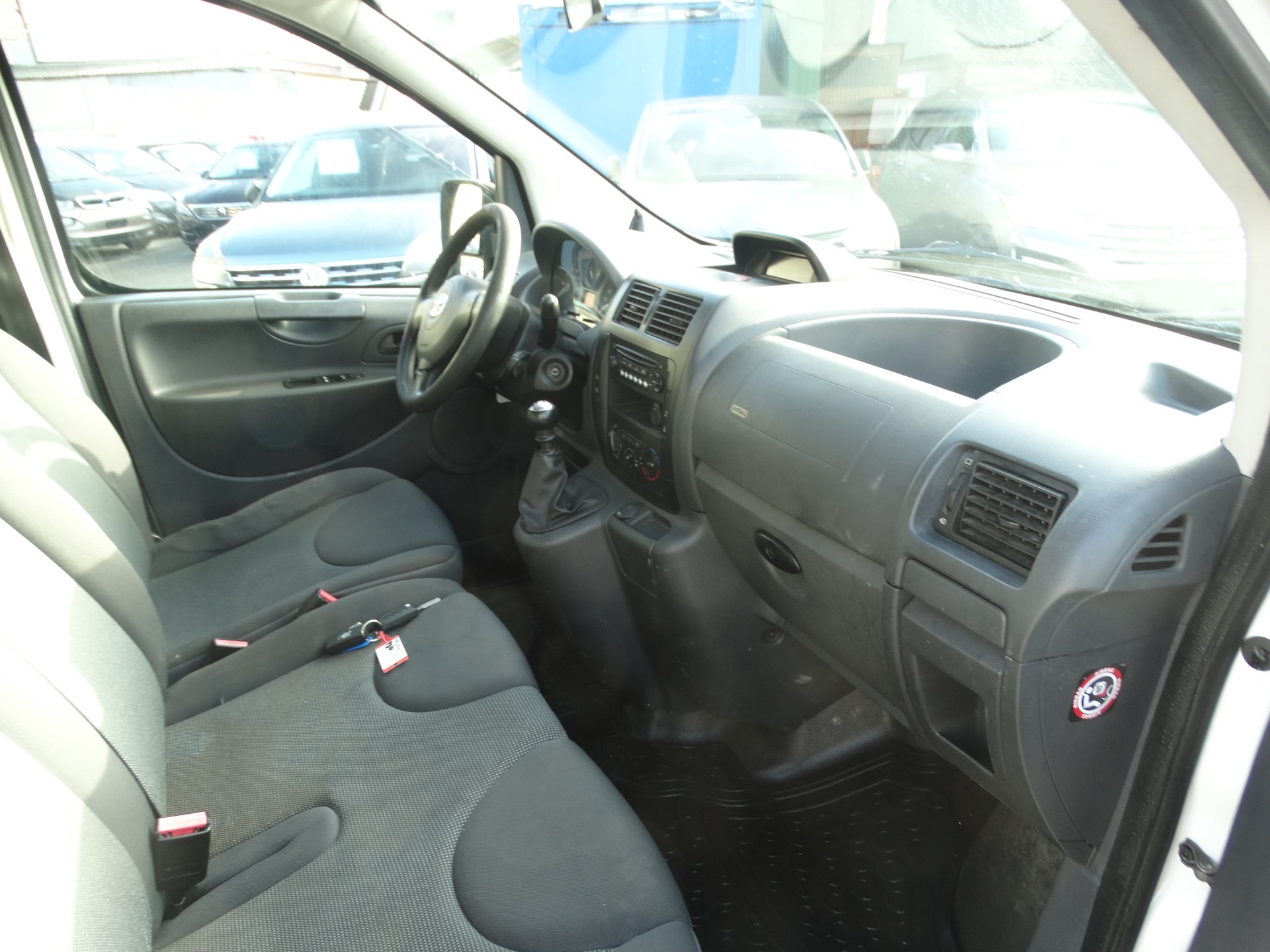 TOYOTA Proace 2.0D Panel Van Terra L2H1-image-8