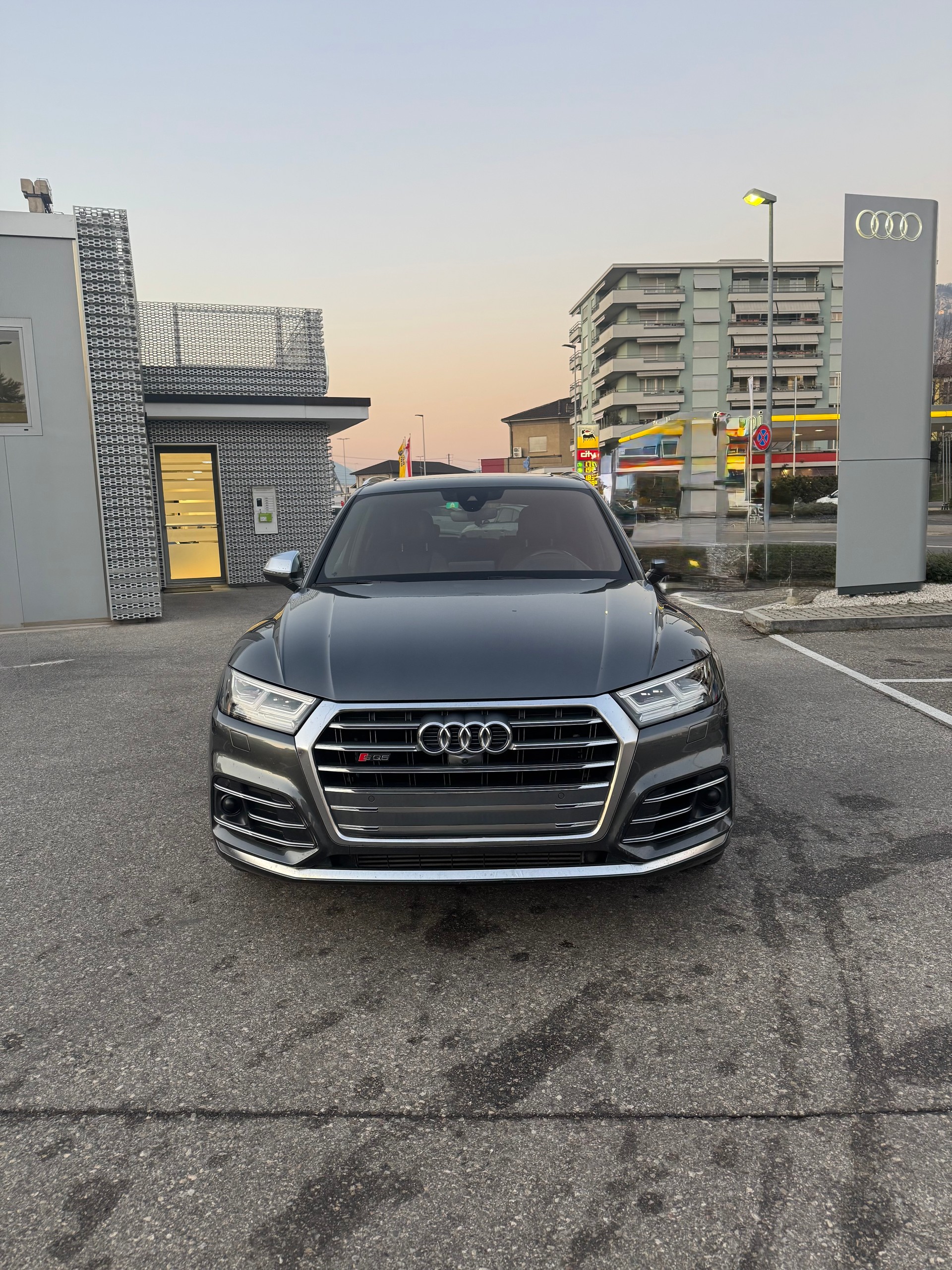 AUDI SQ5 TDI quattro tiptronic-image-6