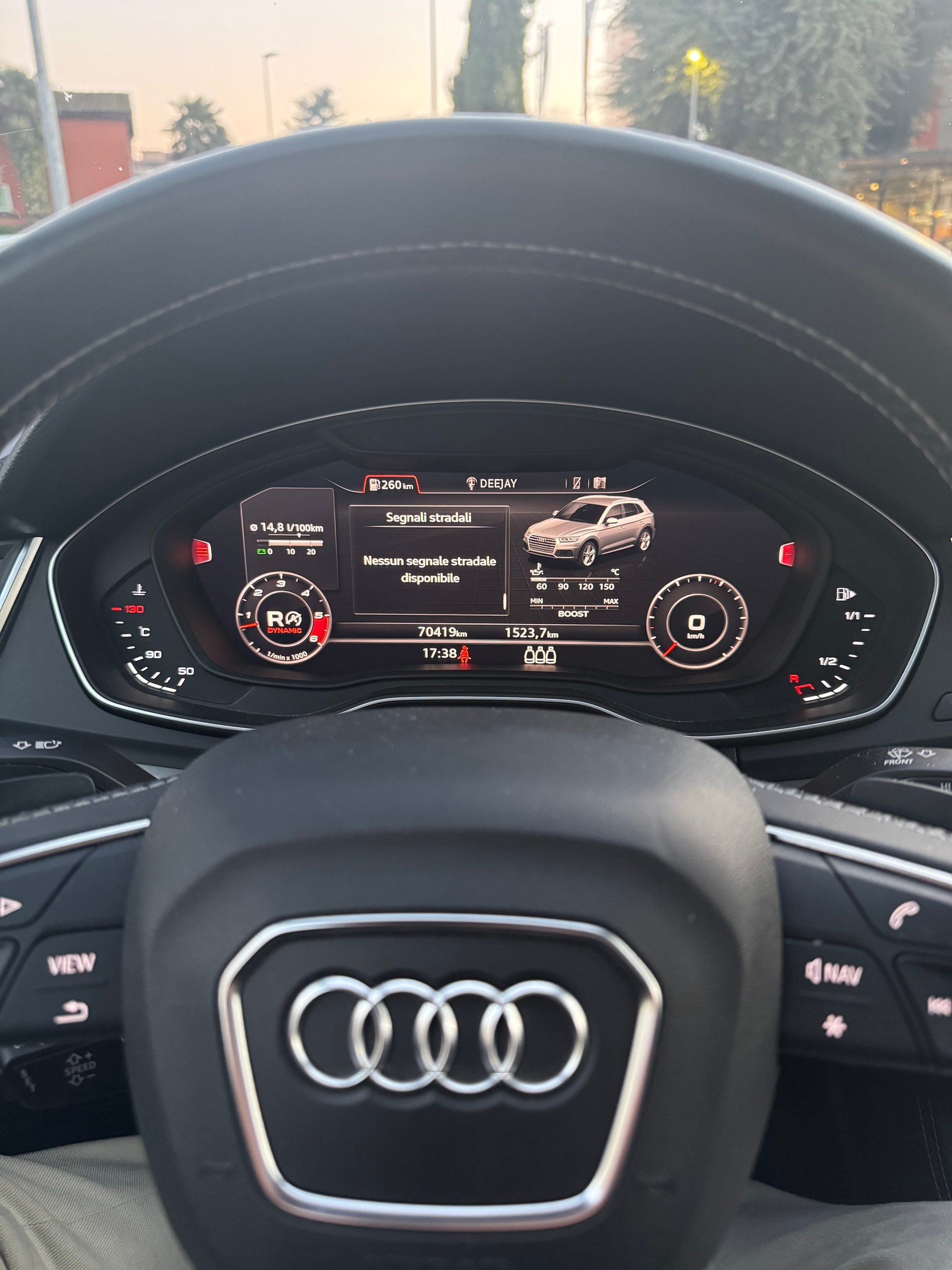AUDI SQ5 TDI quattro tiptronic-image-3