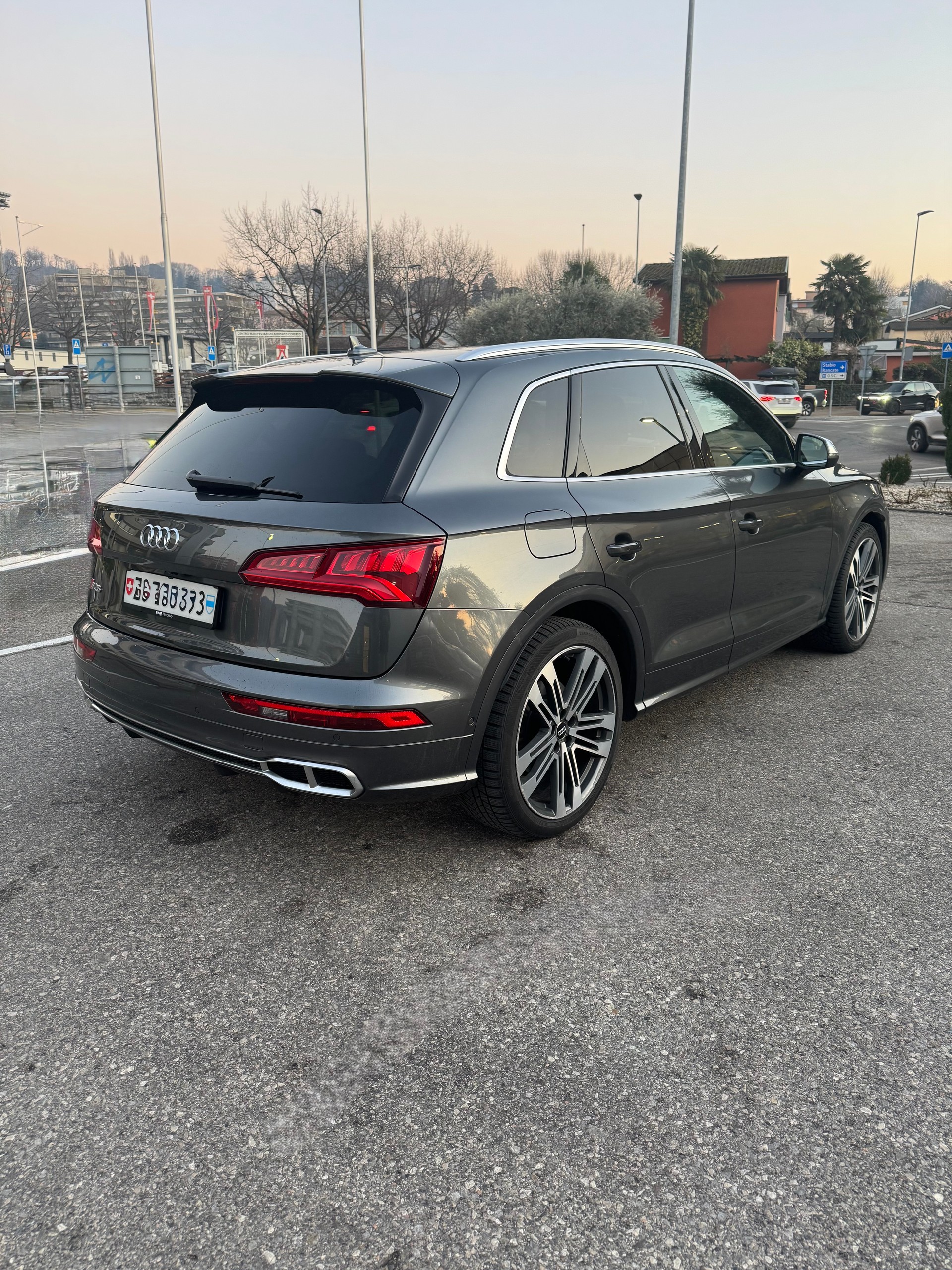 AUDI SQ5 TDI quattro tiptronic-image-8