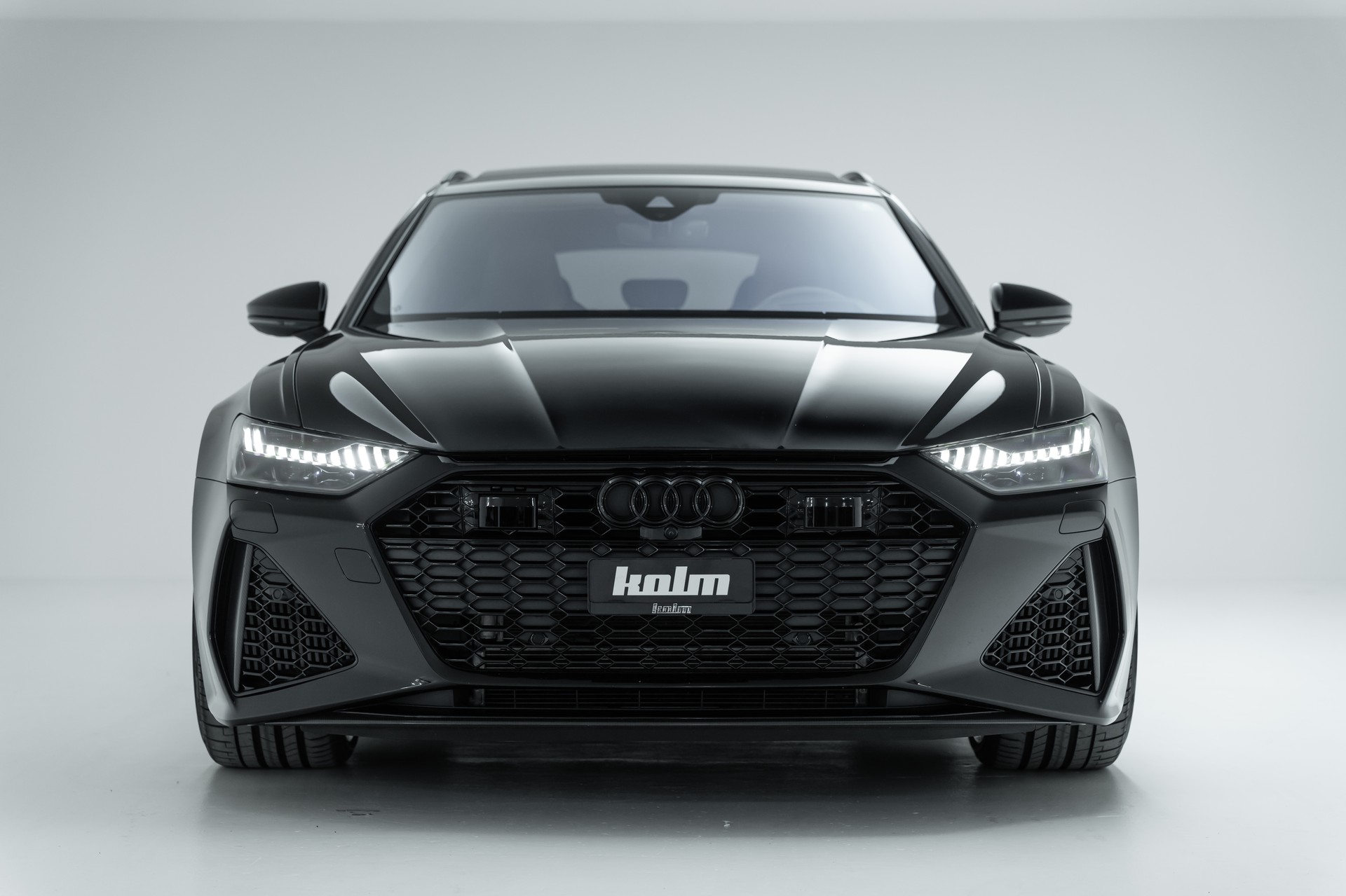 AUDI RS6 Avant 4.0 TFSI V8 Performance quattro-image-1