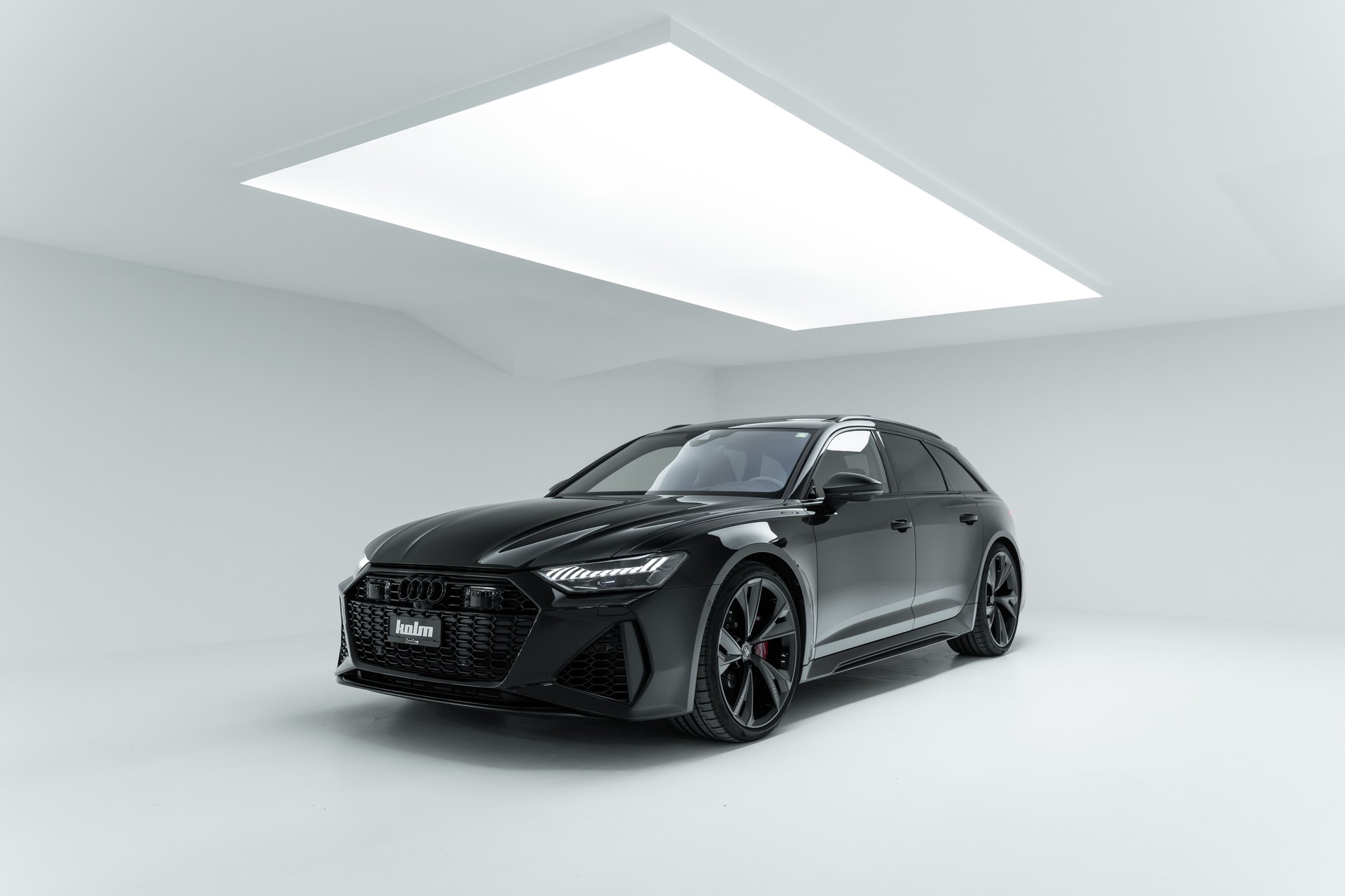 AUDI RS6 Avant 4.0 TFSI V8 Performance quattro-image-2