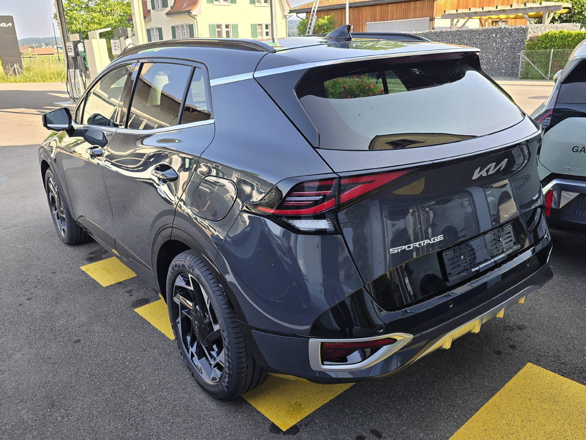 KIA Sportage 1.6 T-GDi GT-Line-image-2