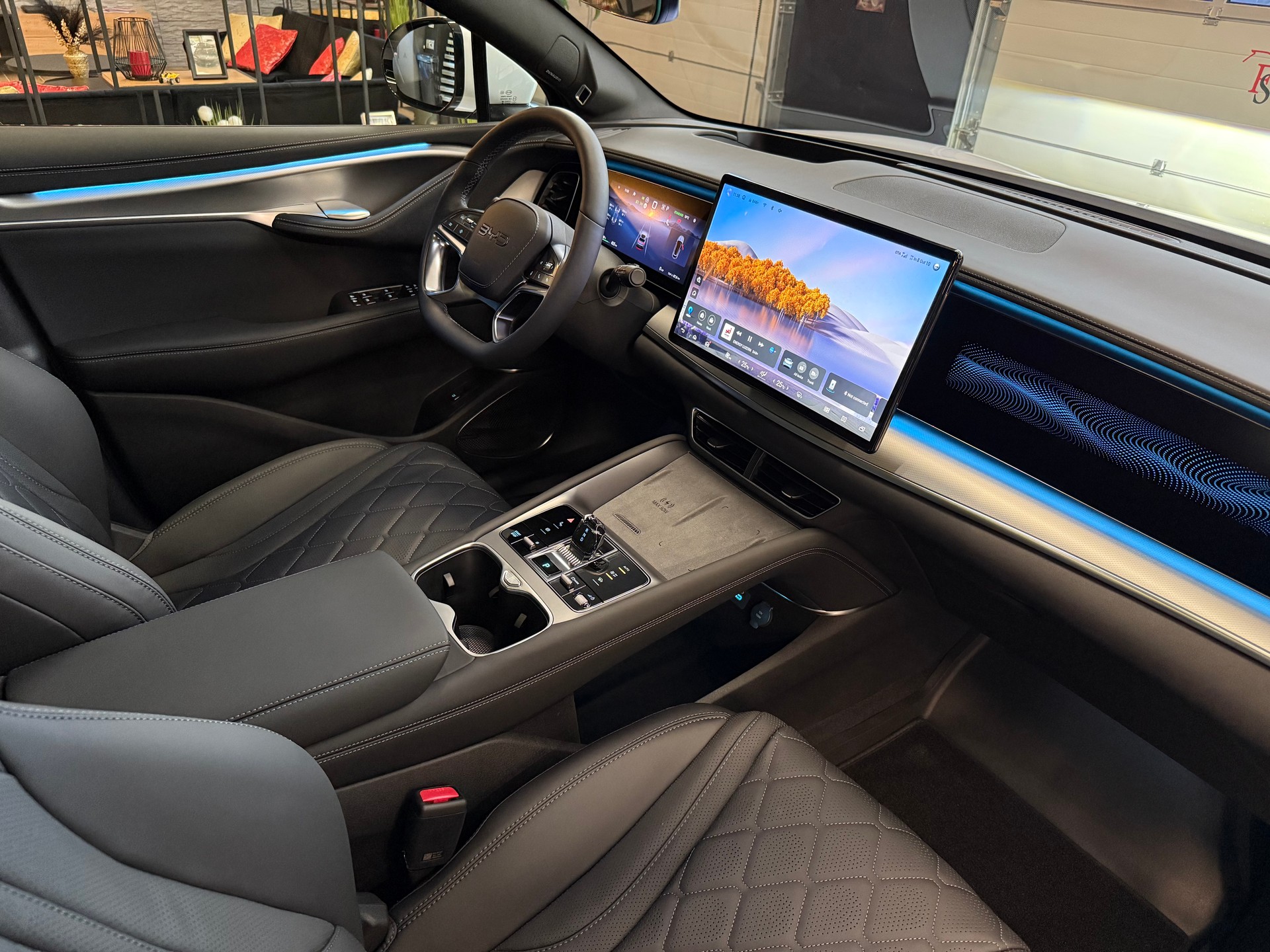 BYD Sealion 7 91,3 kWh Excellence AWD-image-12