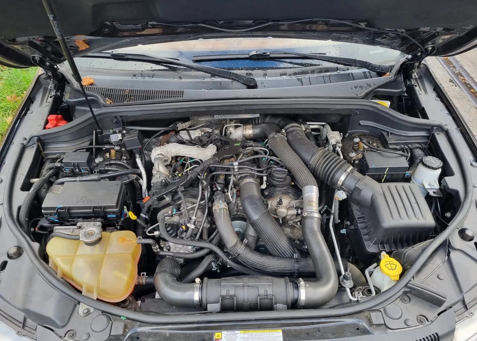 JEEP Grand Cherokee 3.0 CRD Overland Automatic-image-5