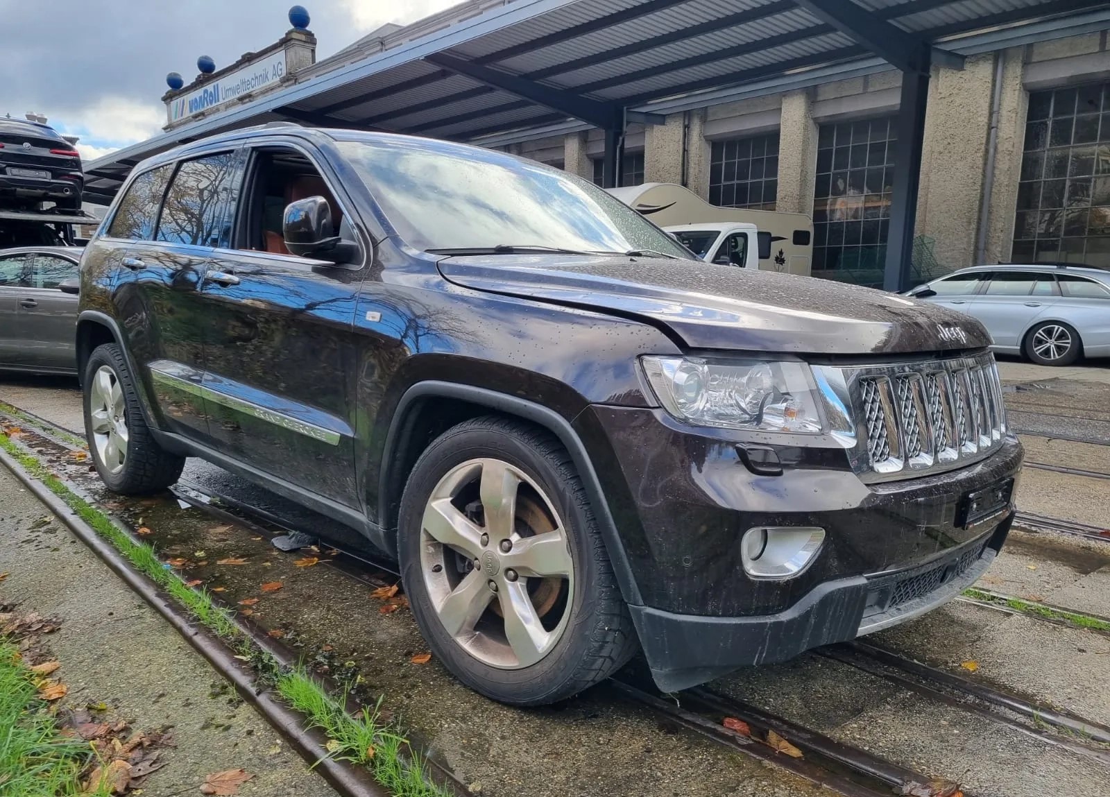 JEEP Grand Cherokee 3.0 CRD Overland Automatic-image-2