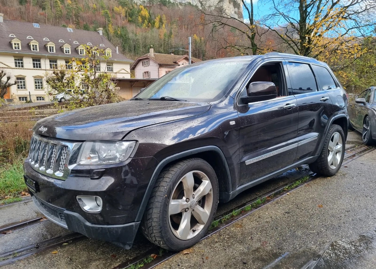 JEEP Grand Cherokee 3.0 CRD Overland Automatic-image-3