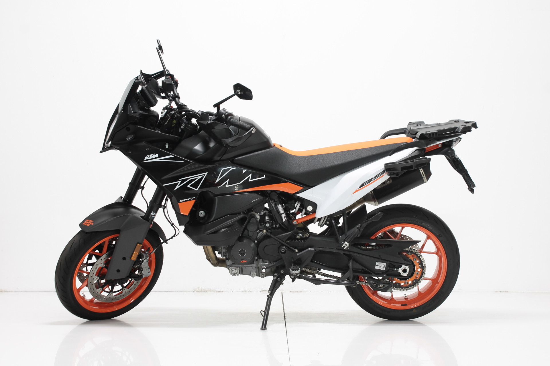 KTM 890 SMT-showroom-element-3