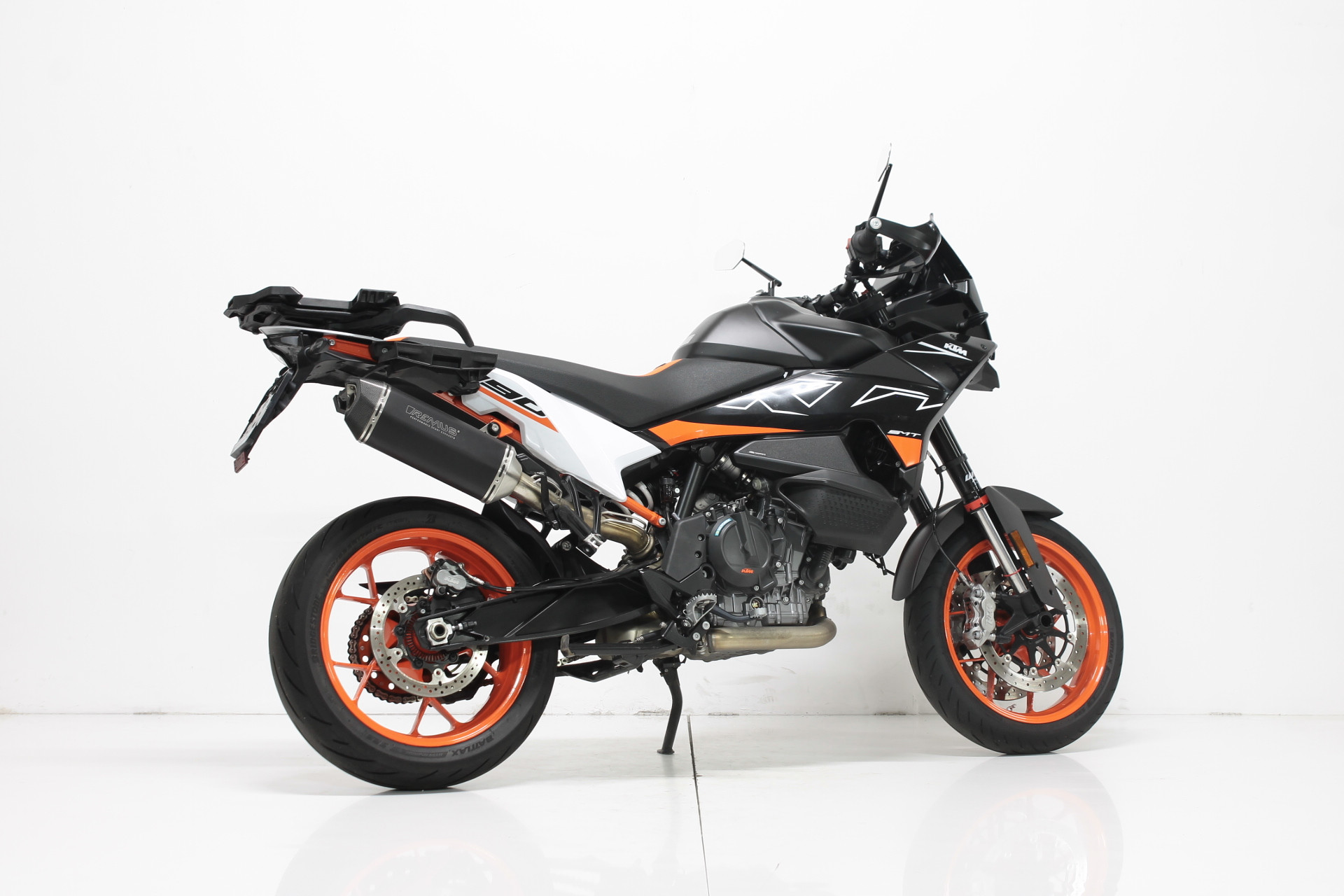 KTM 890 SMT-showroom-element-2