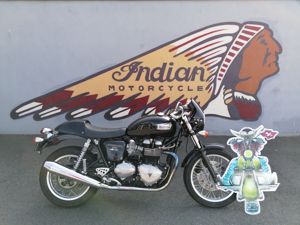 TRIUMPH Thruxton 900 i-showroom-element-3