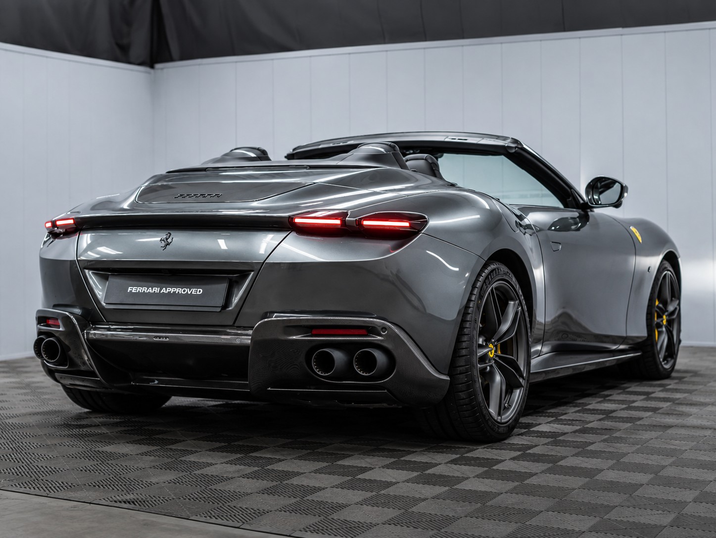 FERRARI Roma 3.9 V8 Spider-image-6