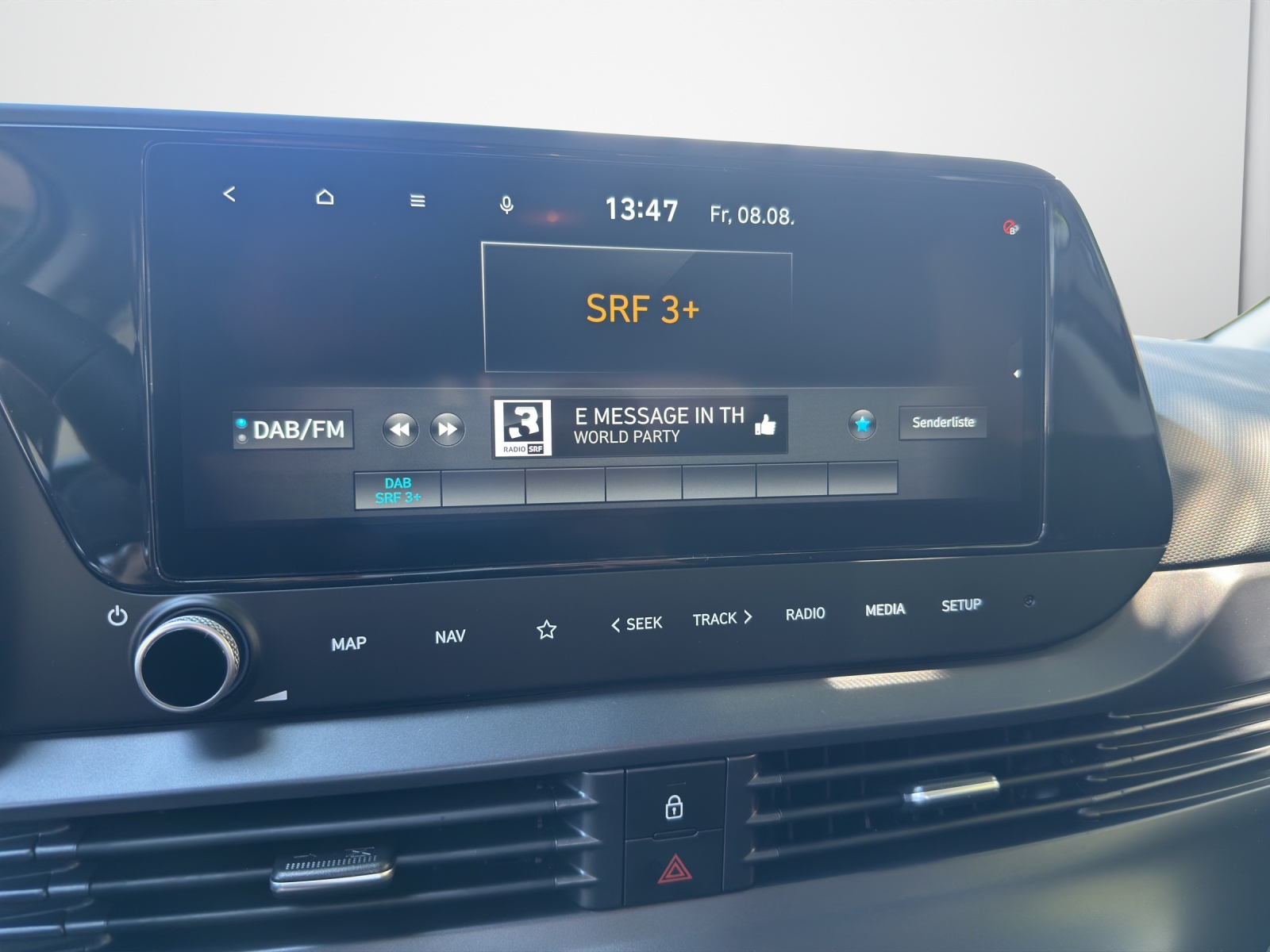 HYUNDAI i20 1.0 T-GDi Origo-image-8