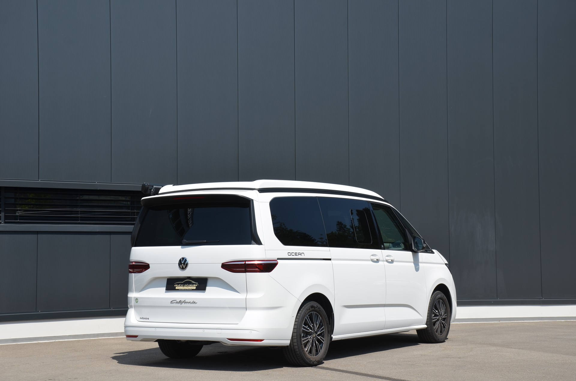 VW California 2.0 TDI Ocean Liberty-showroom-element-2