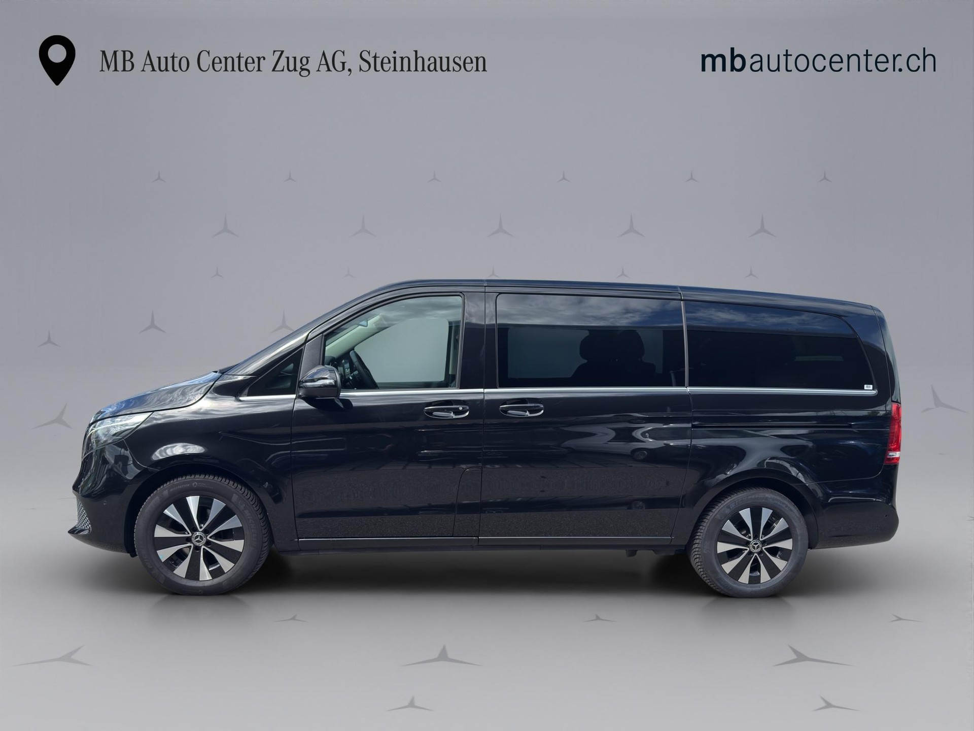 MERCEDES-BENZ V 250 d Avantgarde lang 4matic Van / 8-Plätzer-image-1