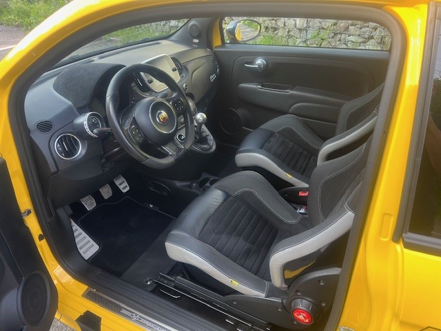 FIAT 595 1.4 16V Turbo Abarth Competizione-image-9