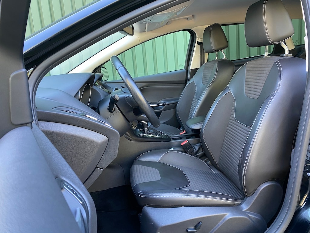 FORD Focus 1.5 SCTi Titanium X Automatic-image-6