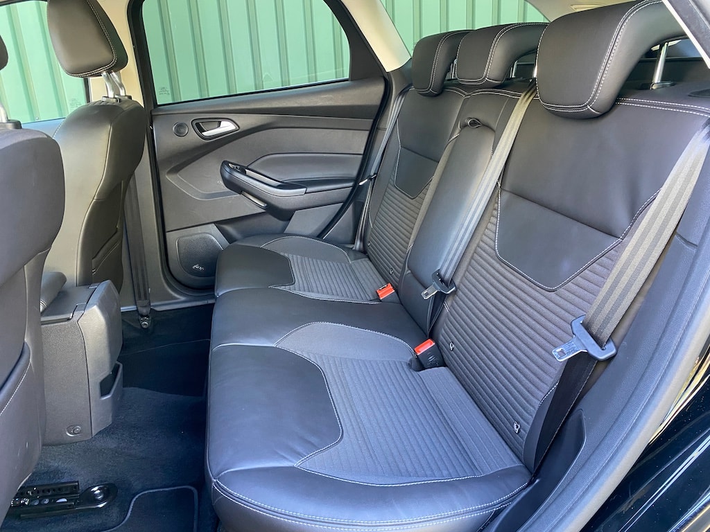 FORD Focus 1.5 SCTi Titanium X Automatic-image-13