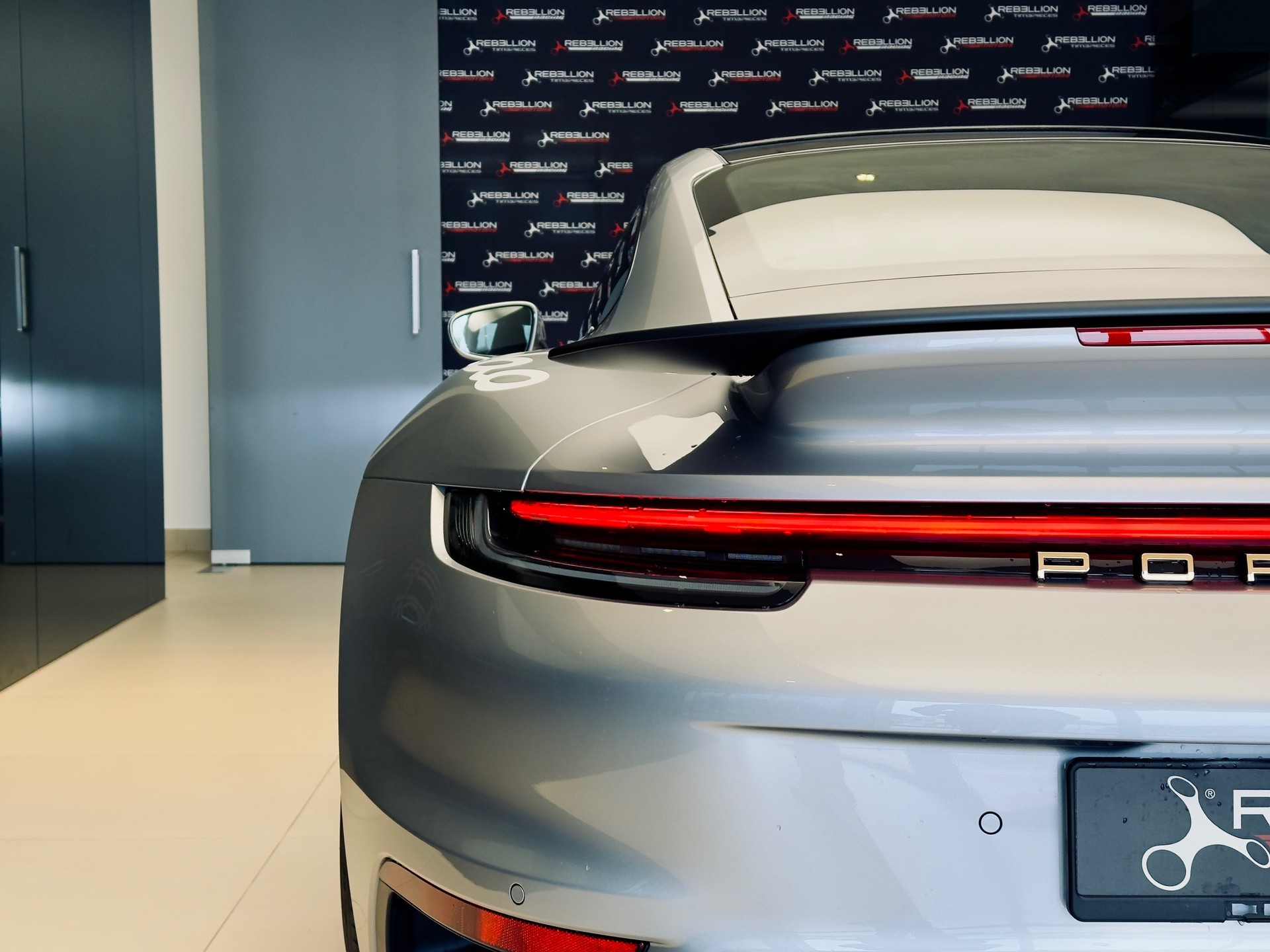 PORSCHE 911 Turbo 50 Jahre-image-10