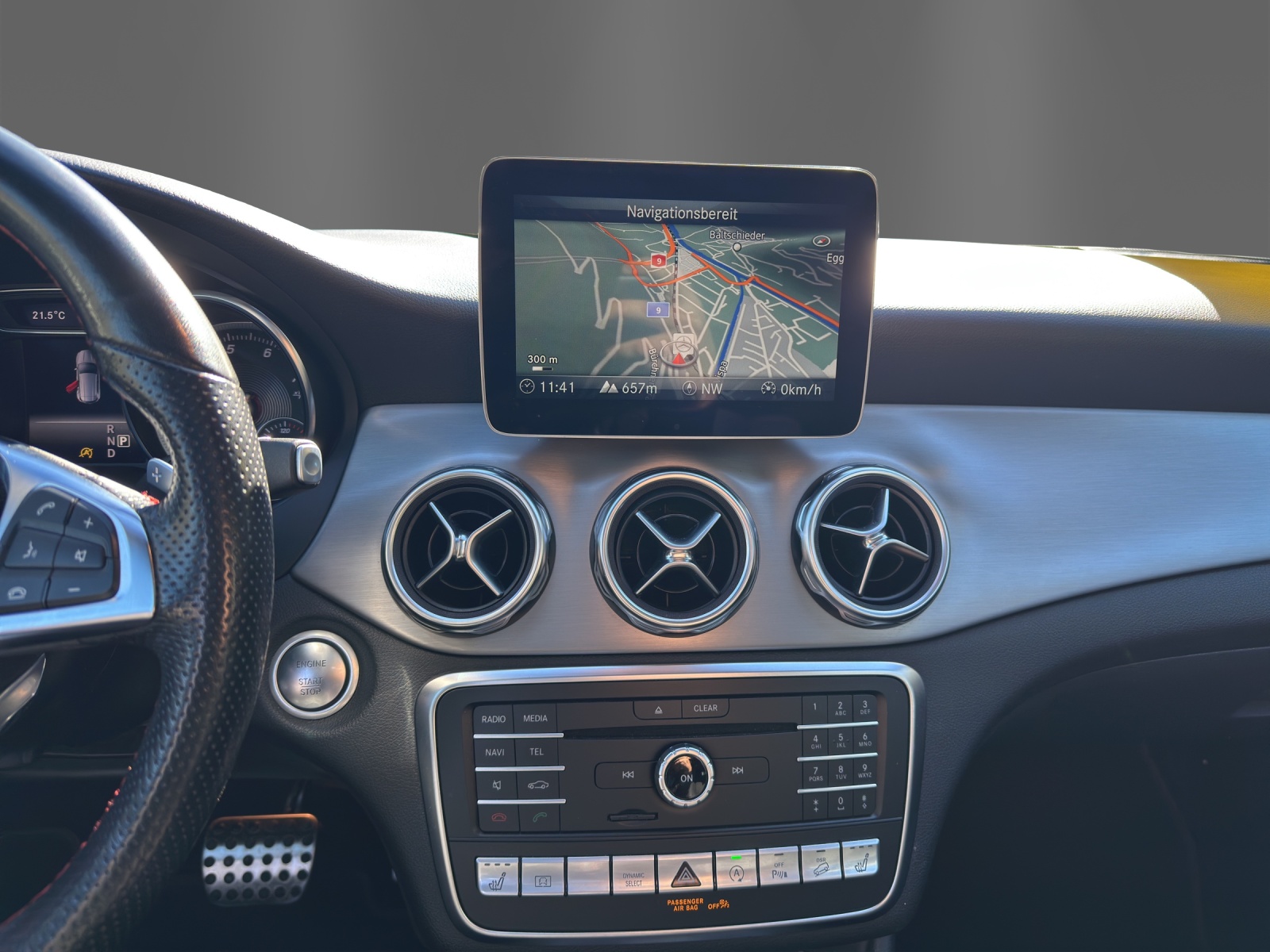 MERCEDES-BENZ GLA 250 AMG Line Sw.St.4M-image-15