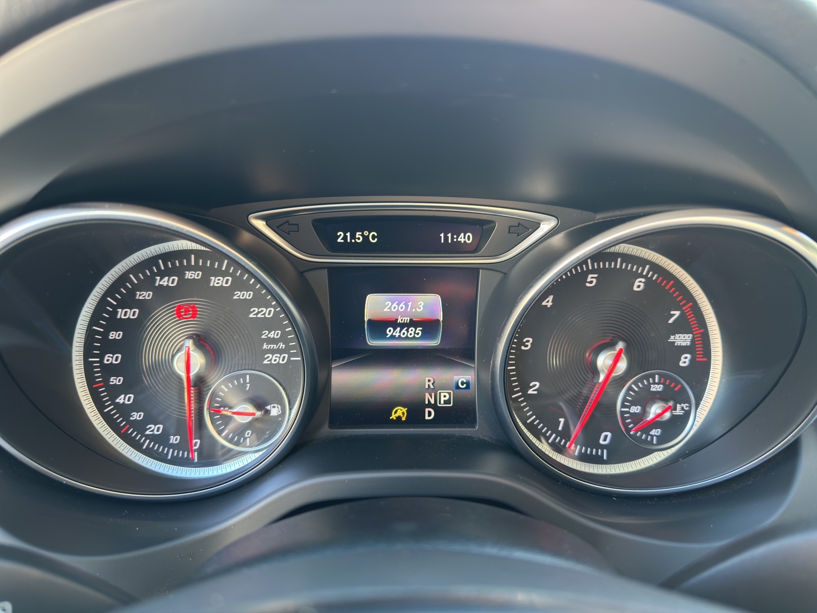 MERCEDES-BENZ GLA 250 AMG Line Sw.St.4M-image-10