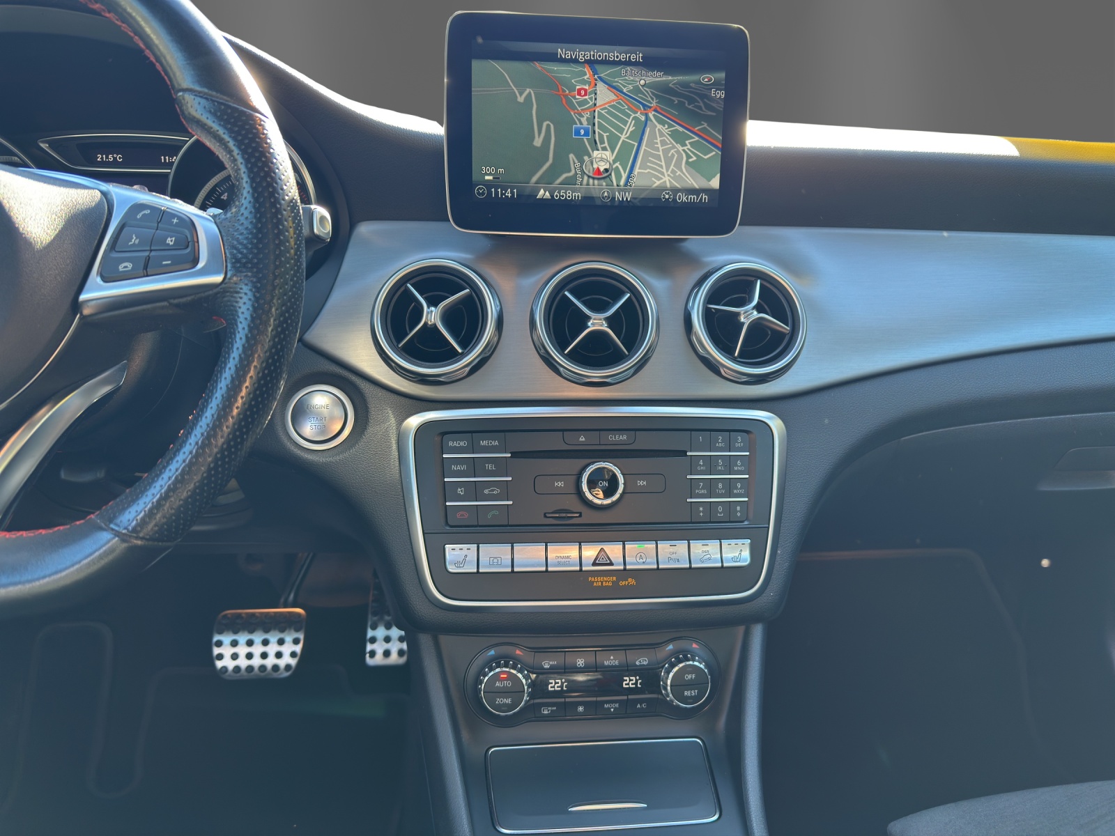 MERCEDES-BENZ GLA 250 AMG Line Sw.St.4M-image-14