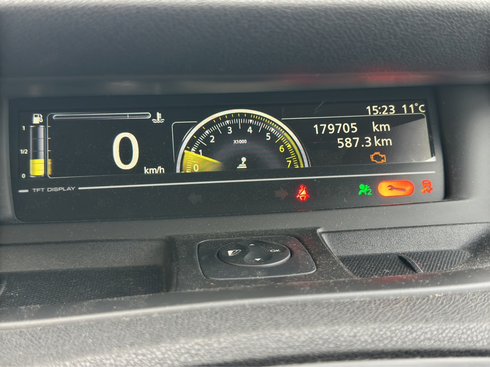 RENAULT Scénic 1.2 16V Turbo Limited-image-14