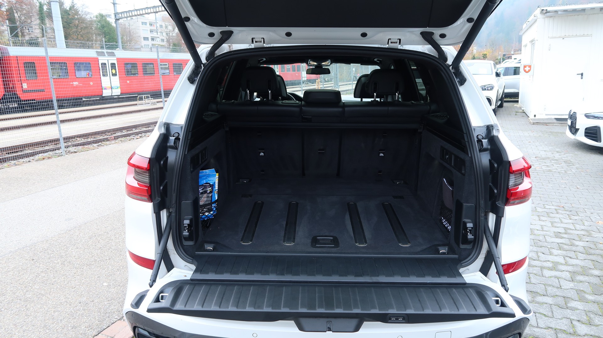 BMW X5 xDrive M50d Steptronic-image-7