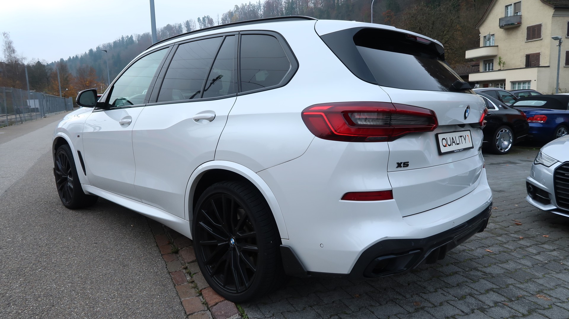 BMW X5 xDrive M50d Steptronic-image-4