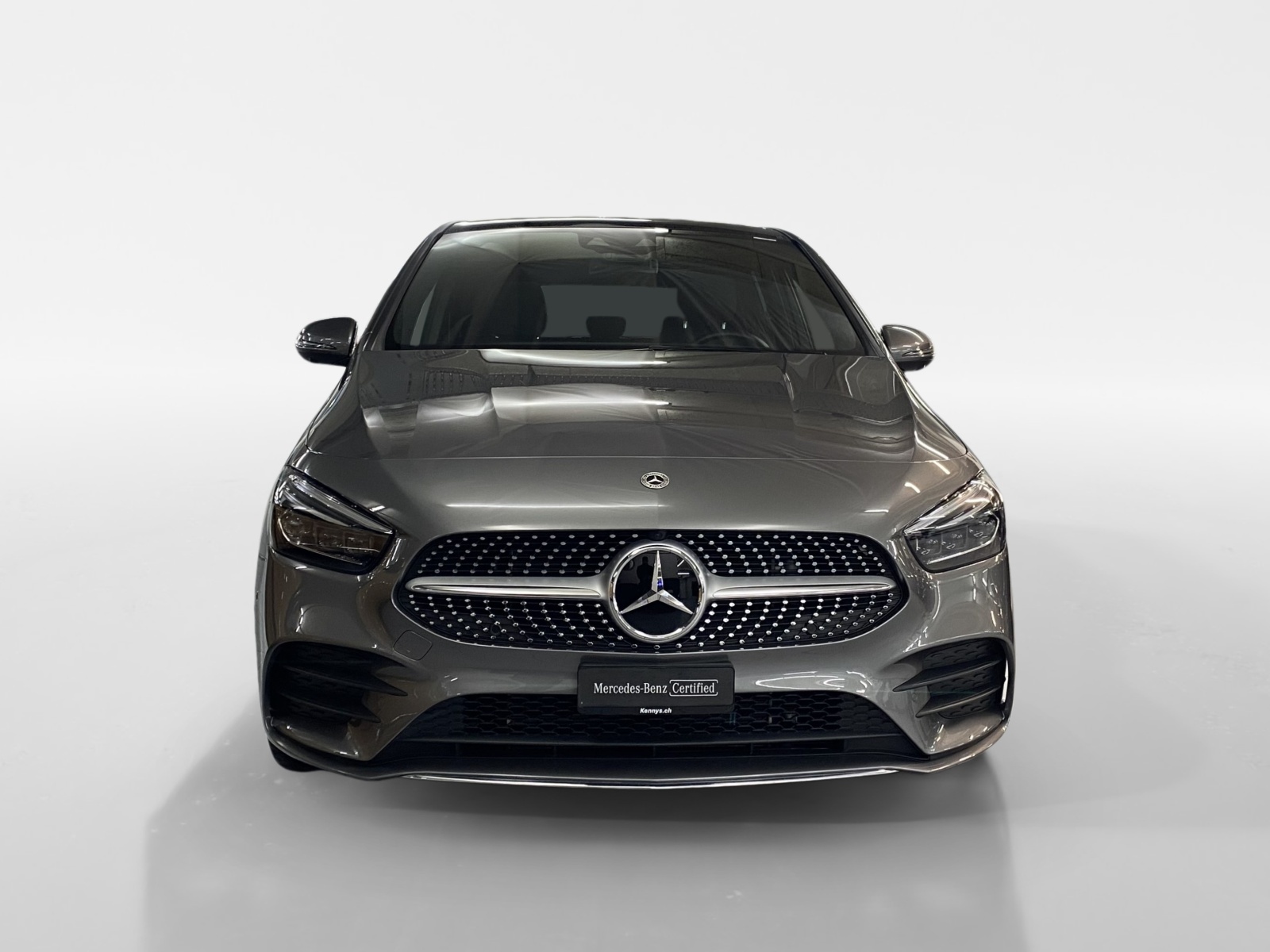 MERCEDES-BENZ B 250 e AMG Line-image-2