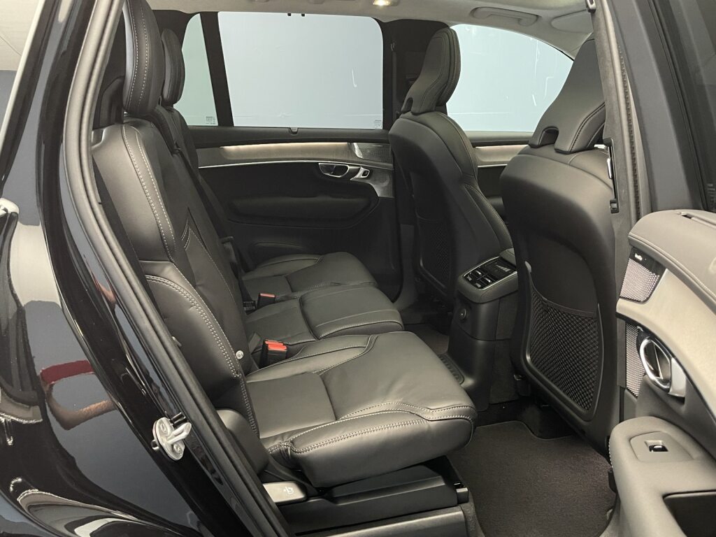VOLVO XC90 2.0 T8 TE Ultra Dark eAWD-image-8