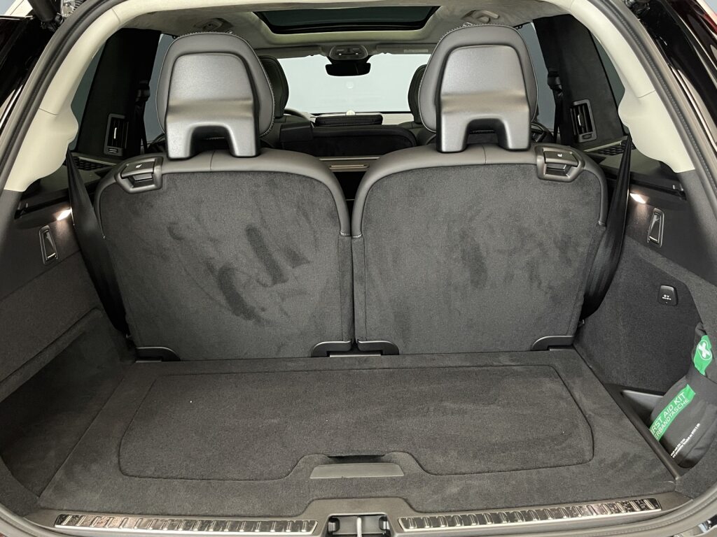 VOLVO XC90 2.0 T8 TE Ultra Dark eAWD-image-6