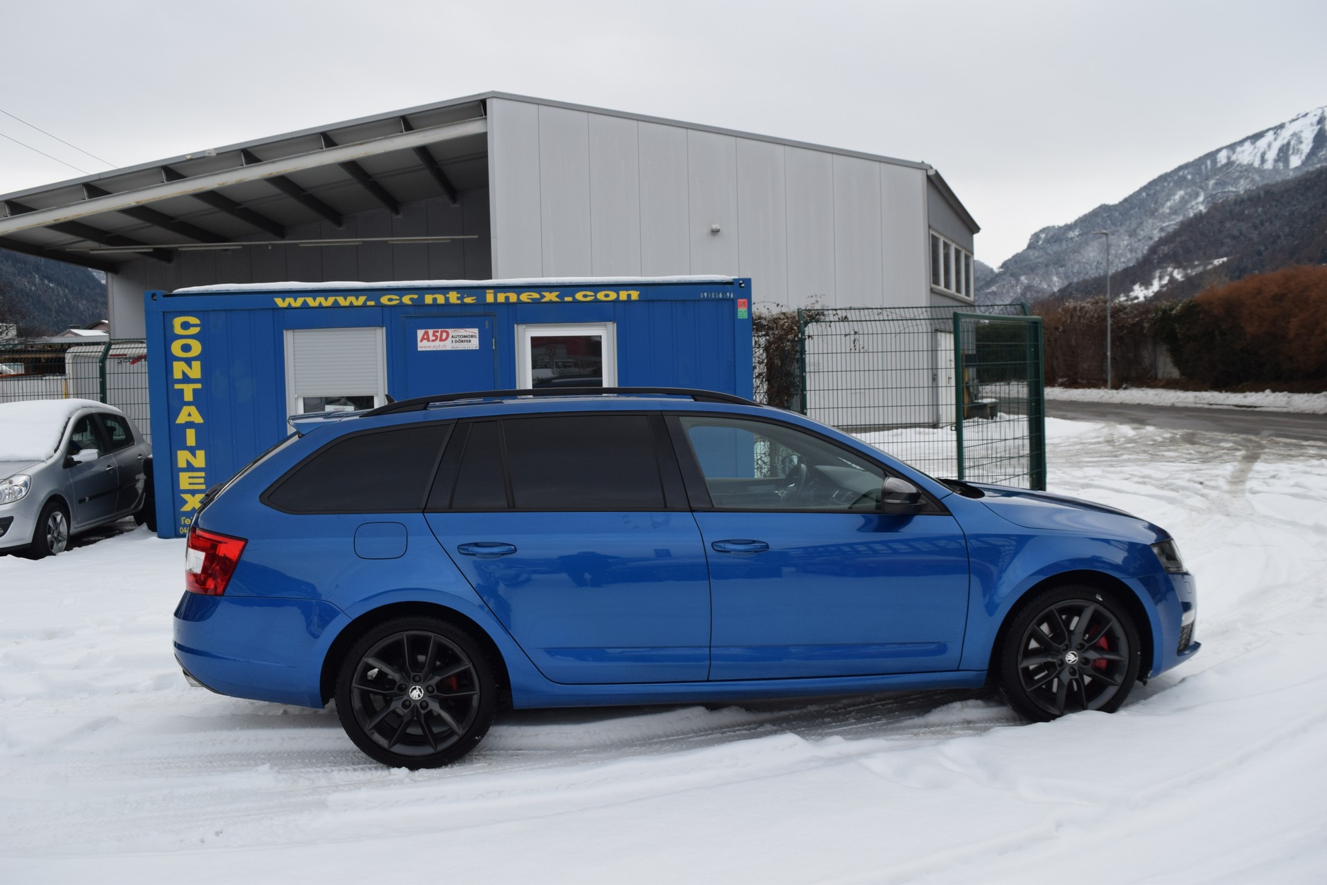 SKODA Octavia Combi 2.0 TSI RS DSG-image-8