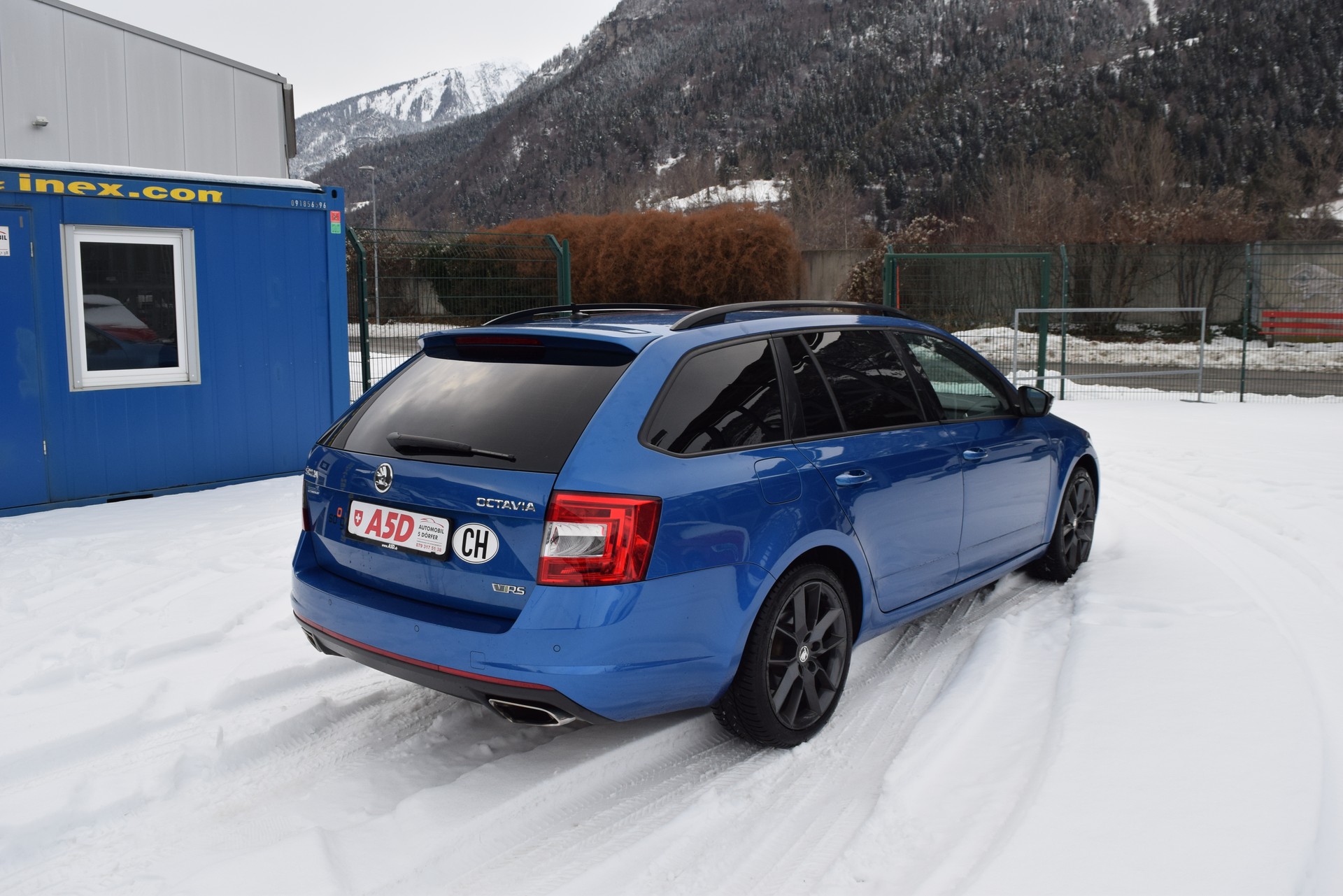 SKODA Octavia Combi 2.0 TSI RS DSG-image-7