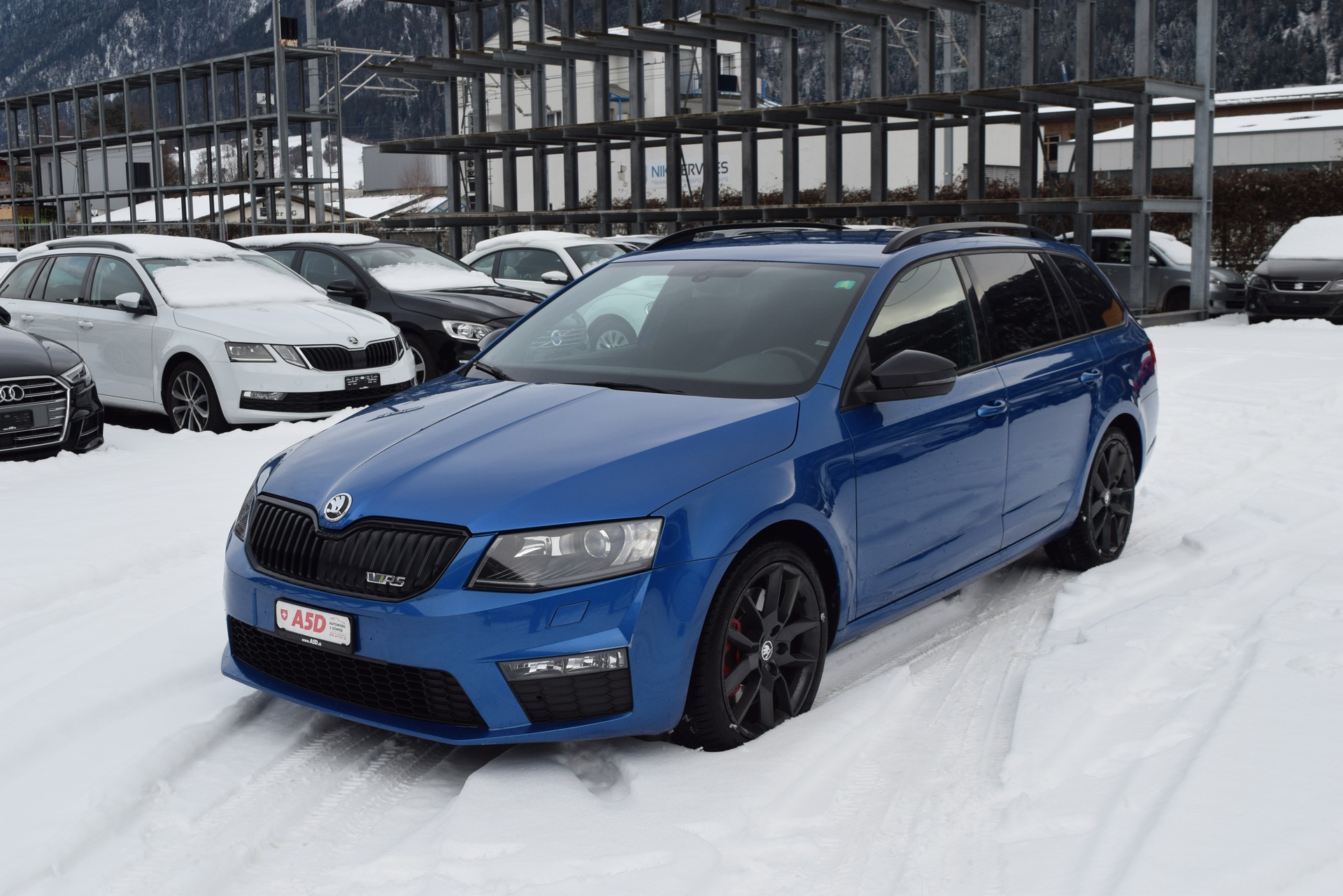 SKODA Octavia Combi 2.0 TSI RS DSG-image-2