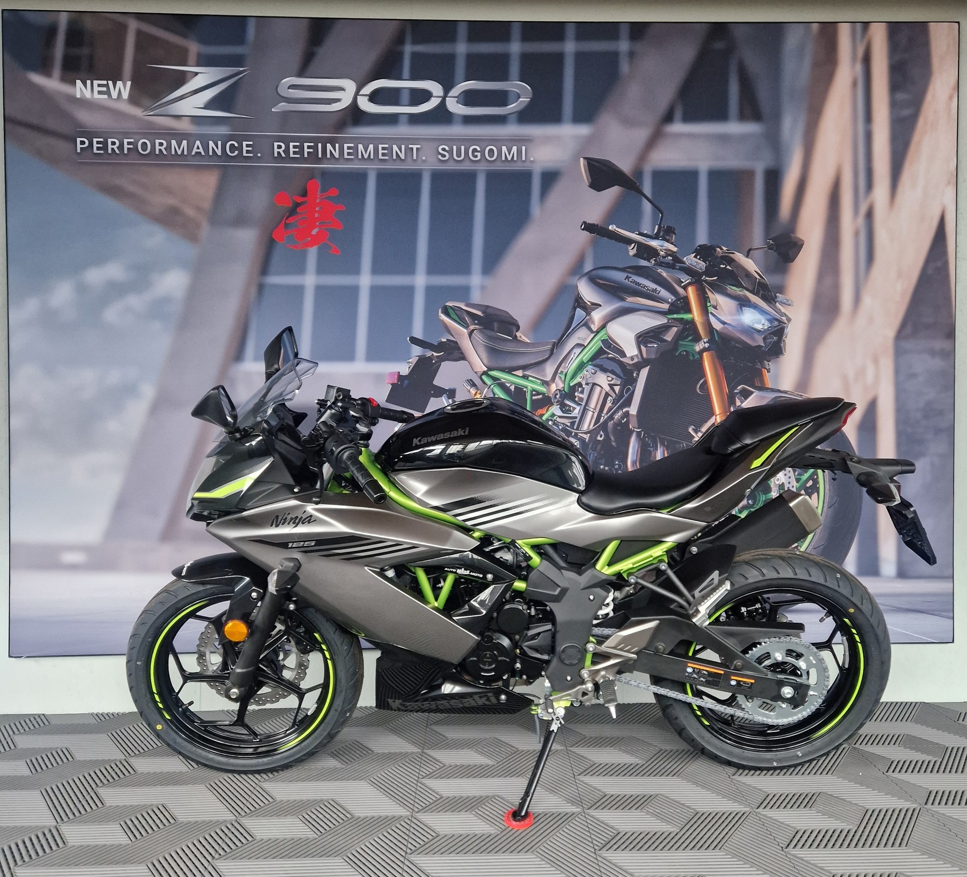 KAWASAKI NINJA 125 ** Ab 16 Jahren **