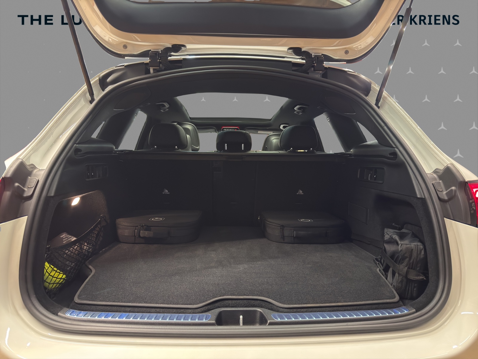 MERCEDES-BENZ GLC 400 e 4M - AMG / DISTRONIC / 360 Grad Kamera / Soundsystem / Sitzmemory-image-15
