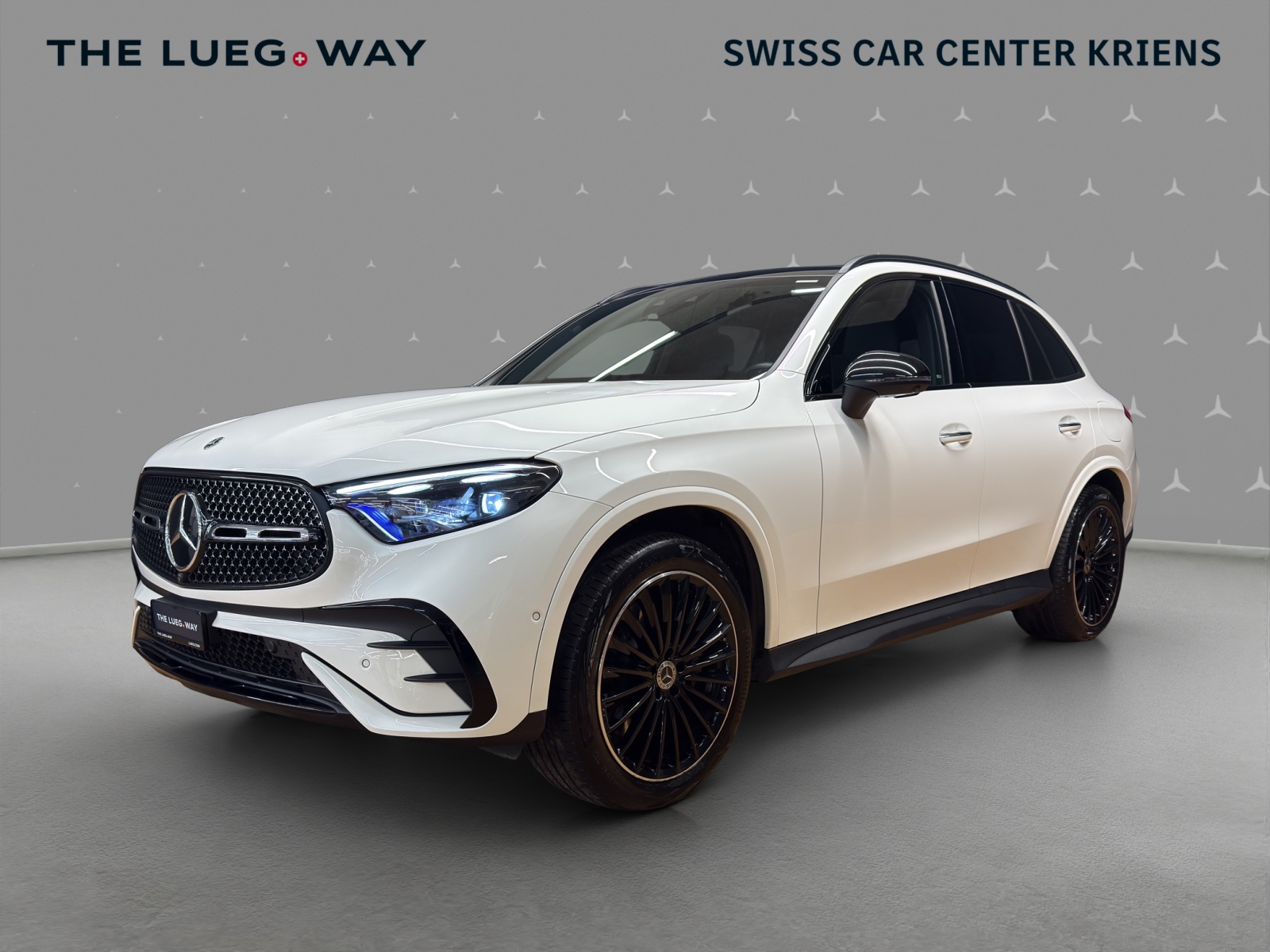 MERCEDES-BENZ GLC 400 e 4M - AMG / DISTRONIC / 360 Grad Kamera / Soundsystem / Sitzmemory-image-0