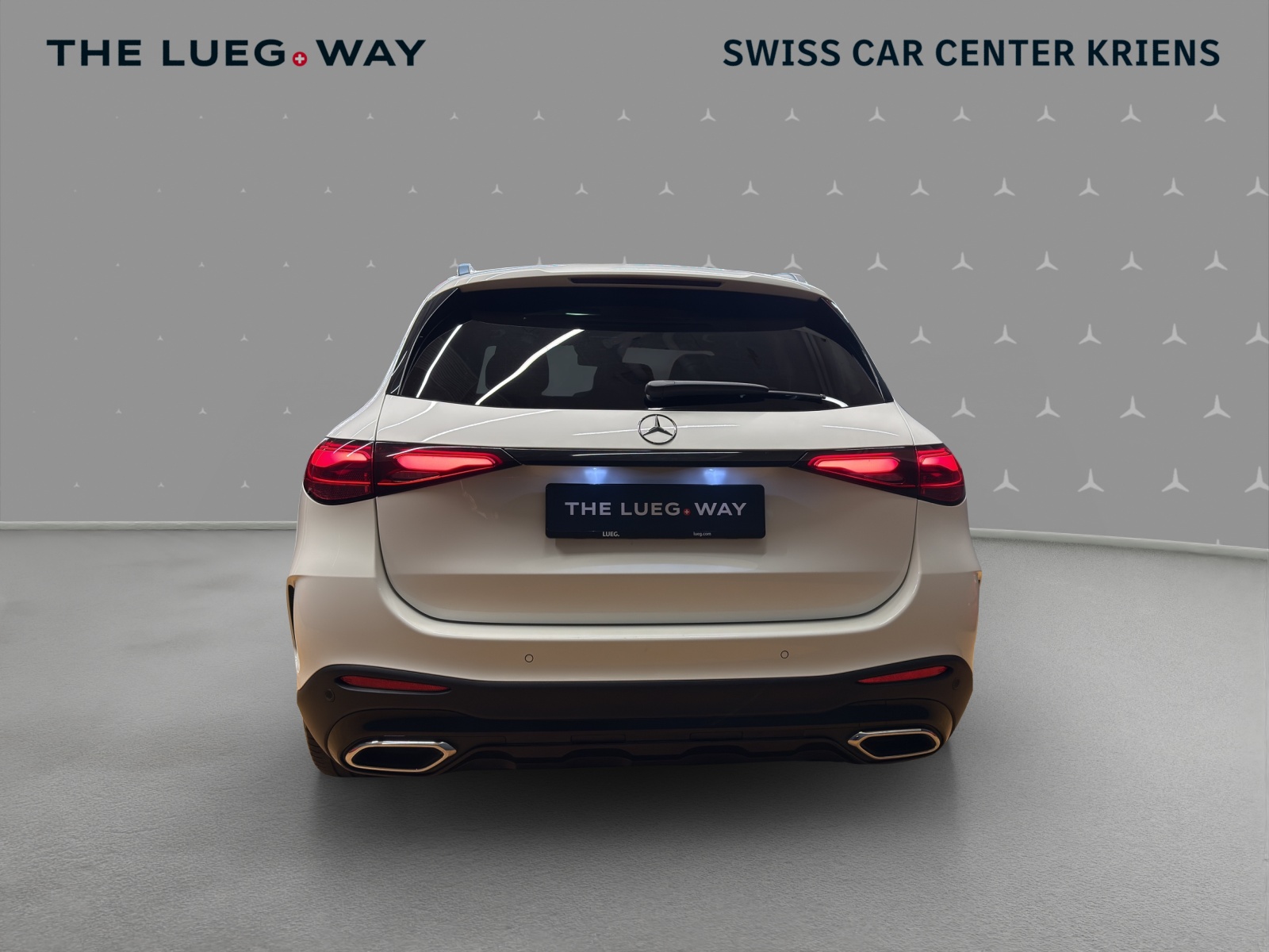 MERCEDES-BENZ GLC 400 e 4M - AMG / DISTRONIC / 360 Grad Kamera / Soundsystem / Sitzmemory-image-3