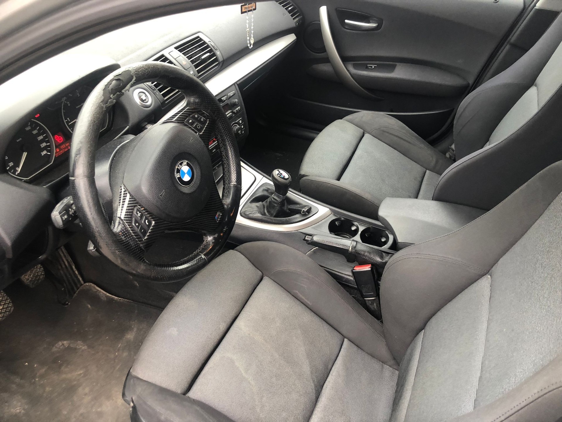 BMW 118d Access-image-7