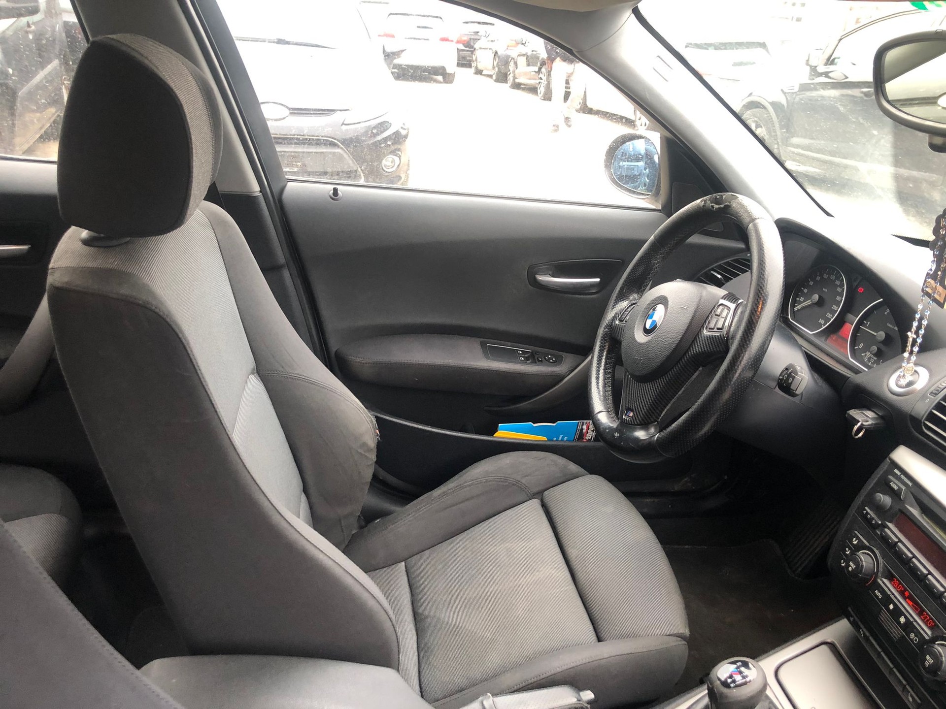 BMW 118d Access-image-12