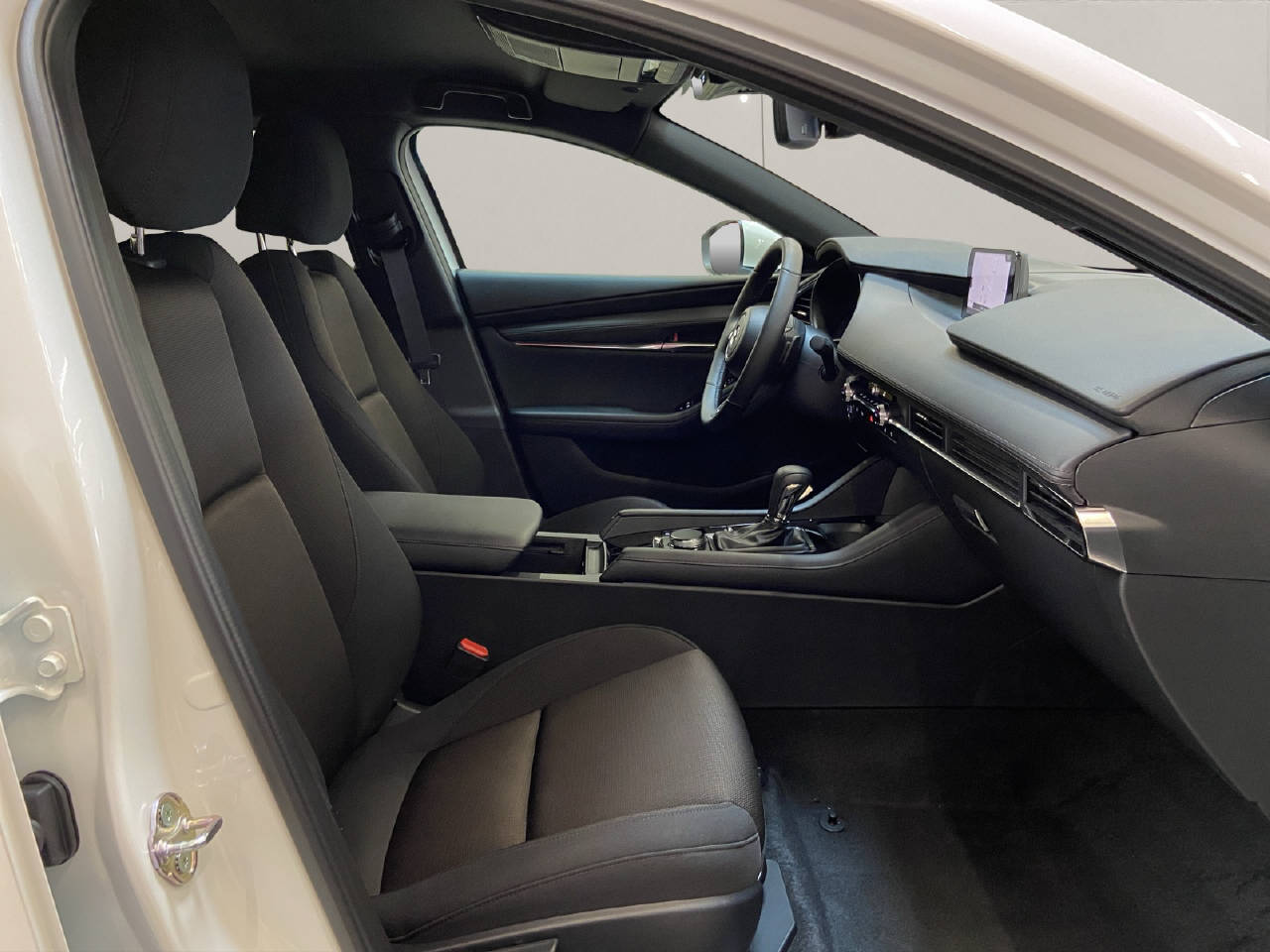 MAZDA 3 Hatchback 2.0 186 Exclusive-Line AWD-image-10