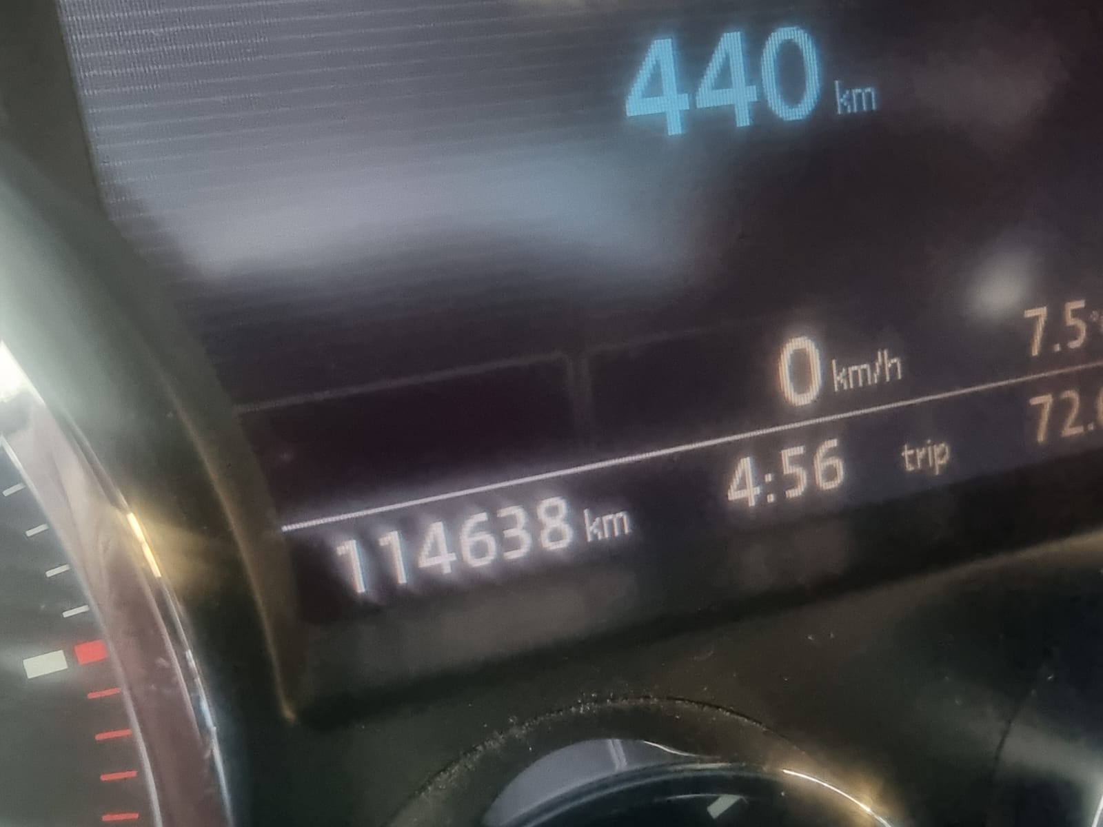 VW Touareg 4.2 V8 FSI Automatic-image-9